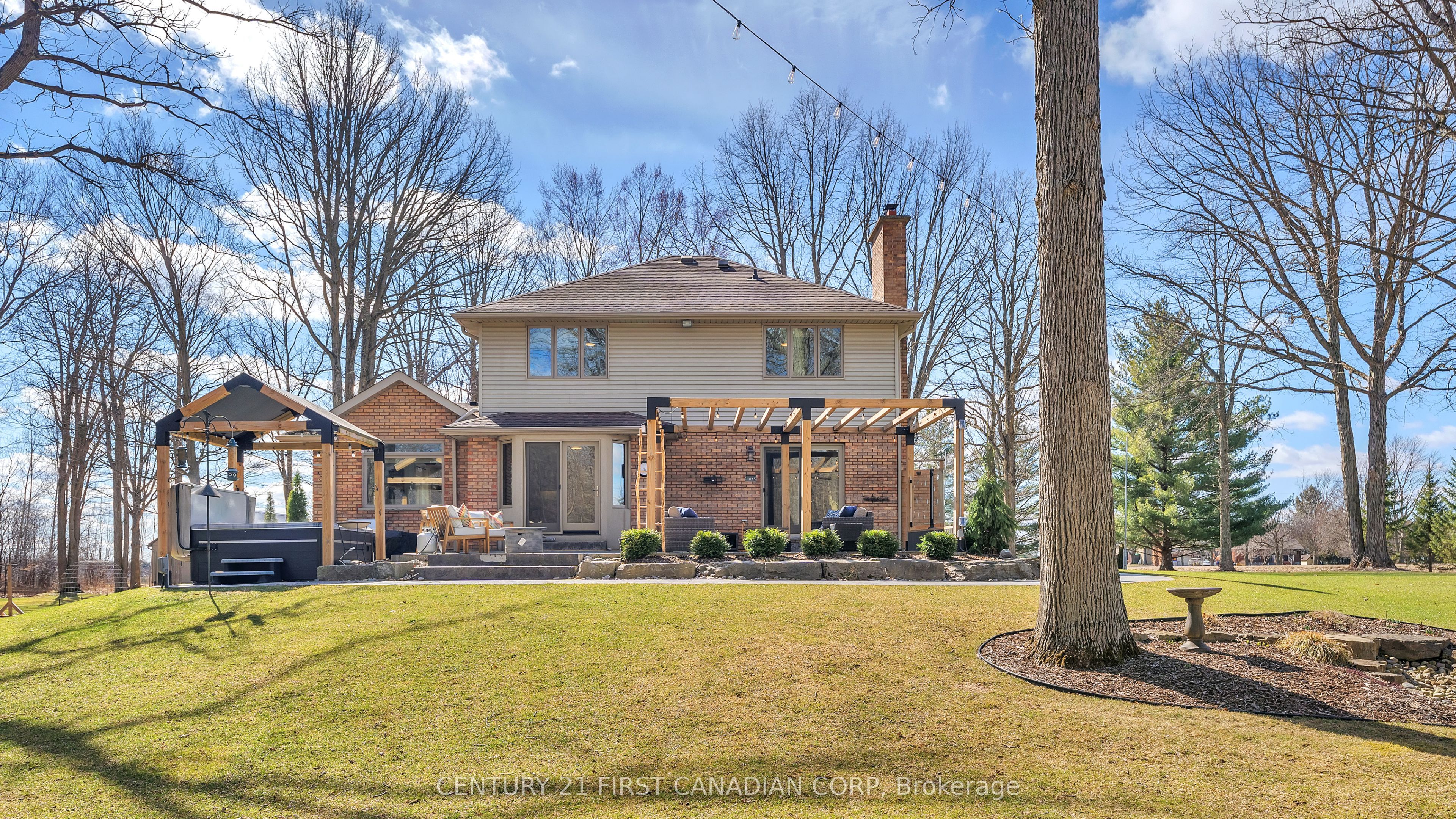 7056 Cook Road, Middlesex Centre, ON N6P 1P3 photo 3