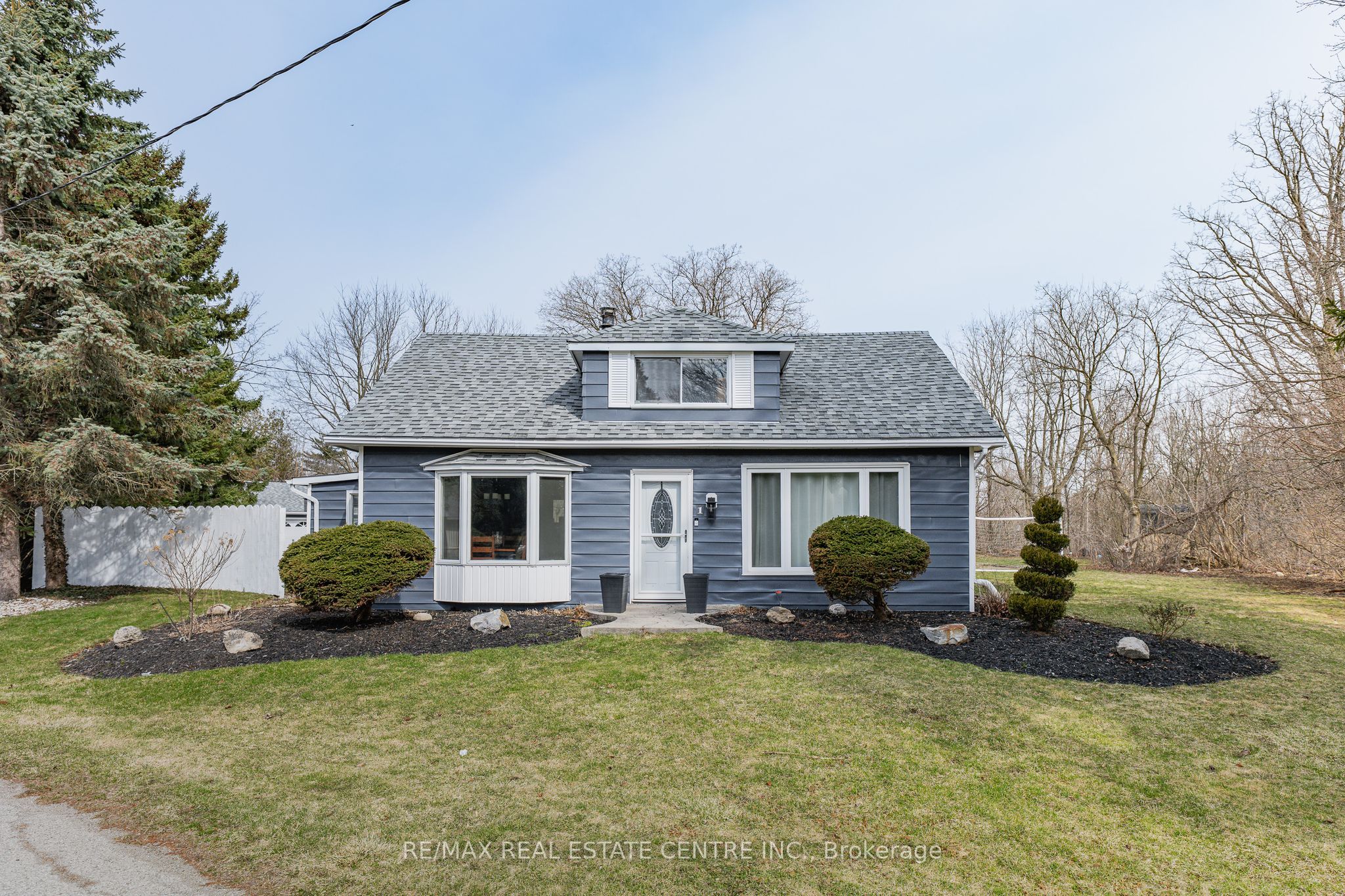 1 Hughson Street, North Dumfries, ON N0B 1L0 photo 3