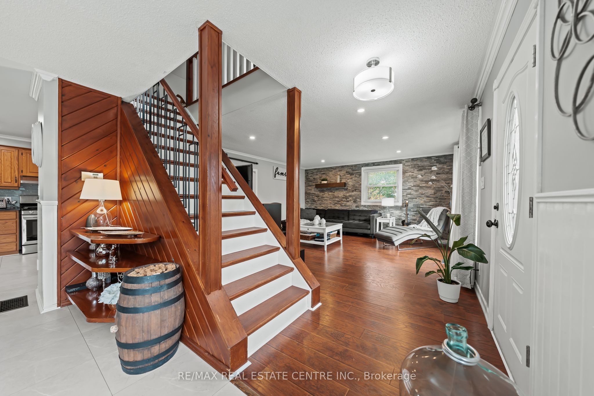 1 Hughson Street, North Dumfries, ON N0B 1L0 photo 4