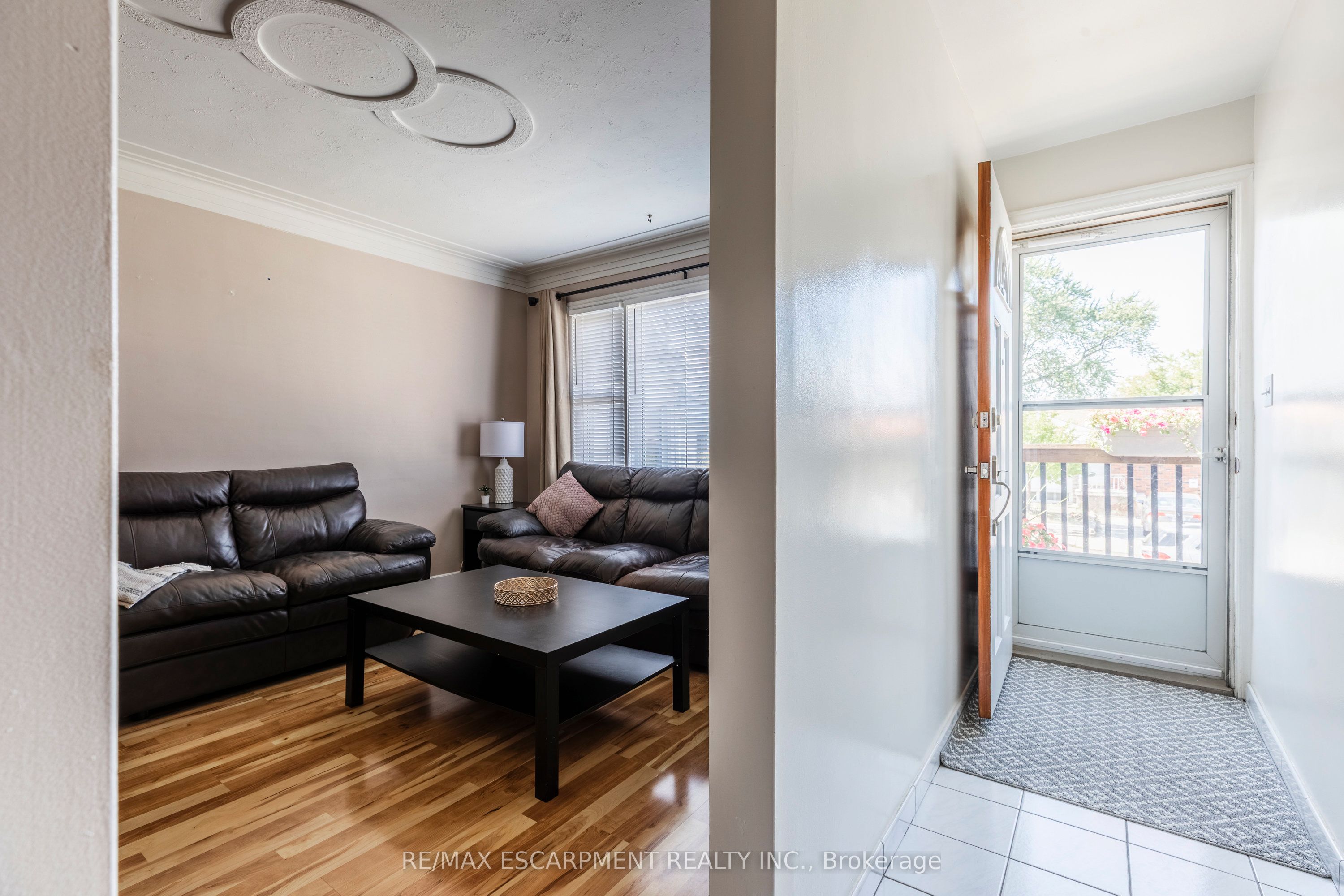 118 JULIAN Avenue, Hamilton, ON L8H 5R7 photo 5