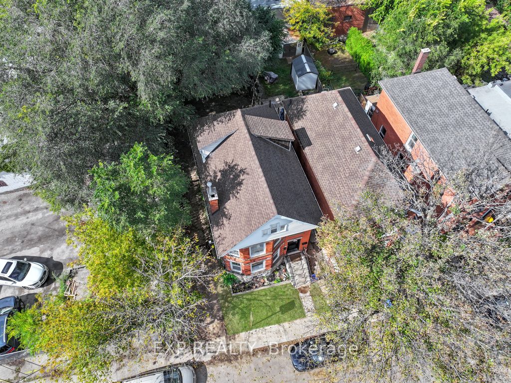 1 Madison Avenue, Hamilton, ON L8L 5Y2 photo 3