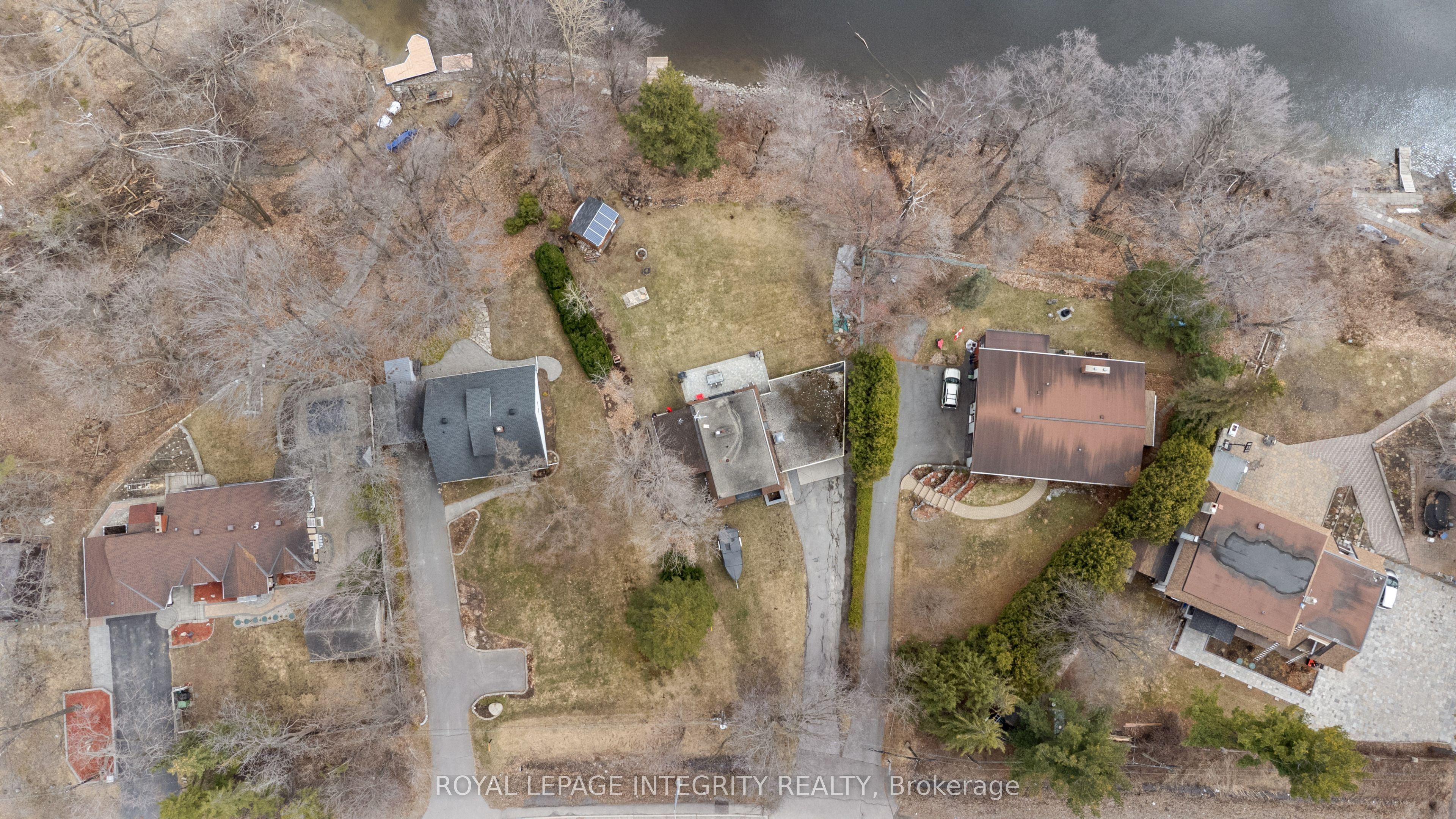 2061 Prince Of Wales Drive, Country Place - Pineglen - Crestview and Area, ON K2E 7A4 photo 4