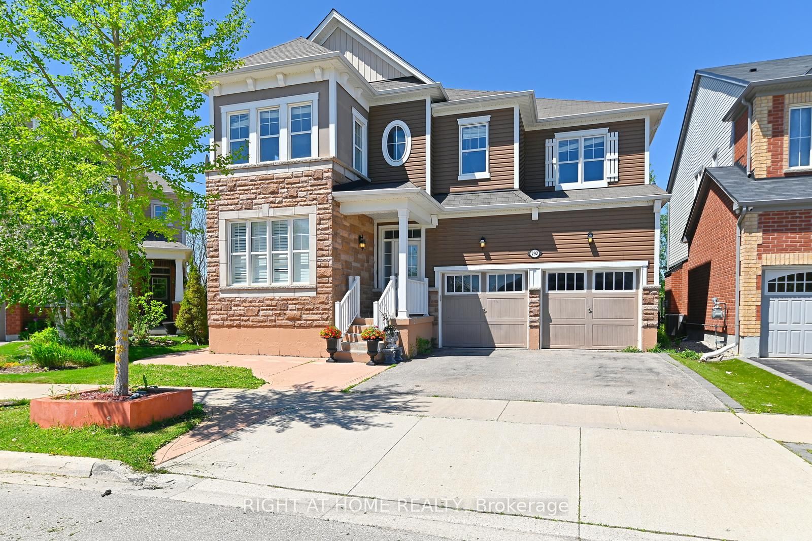 292 Falling Green Crescent, Kitchener, ON N2R 0E9 photo 2