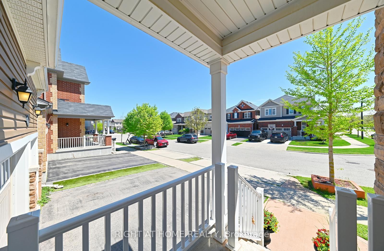 292 Falling Green Crescent, Kitchener, ON N2R 0E9 photo 3
