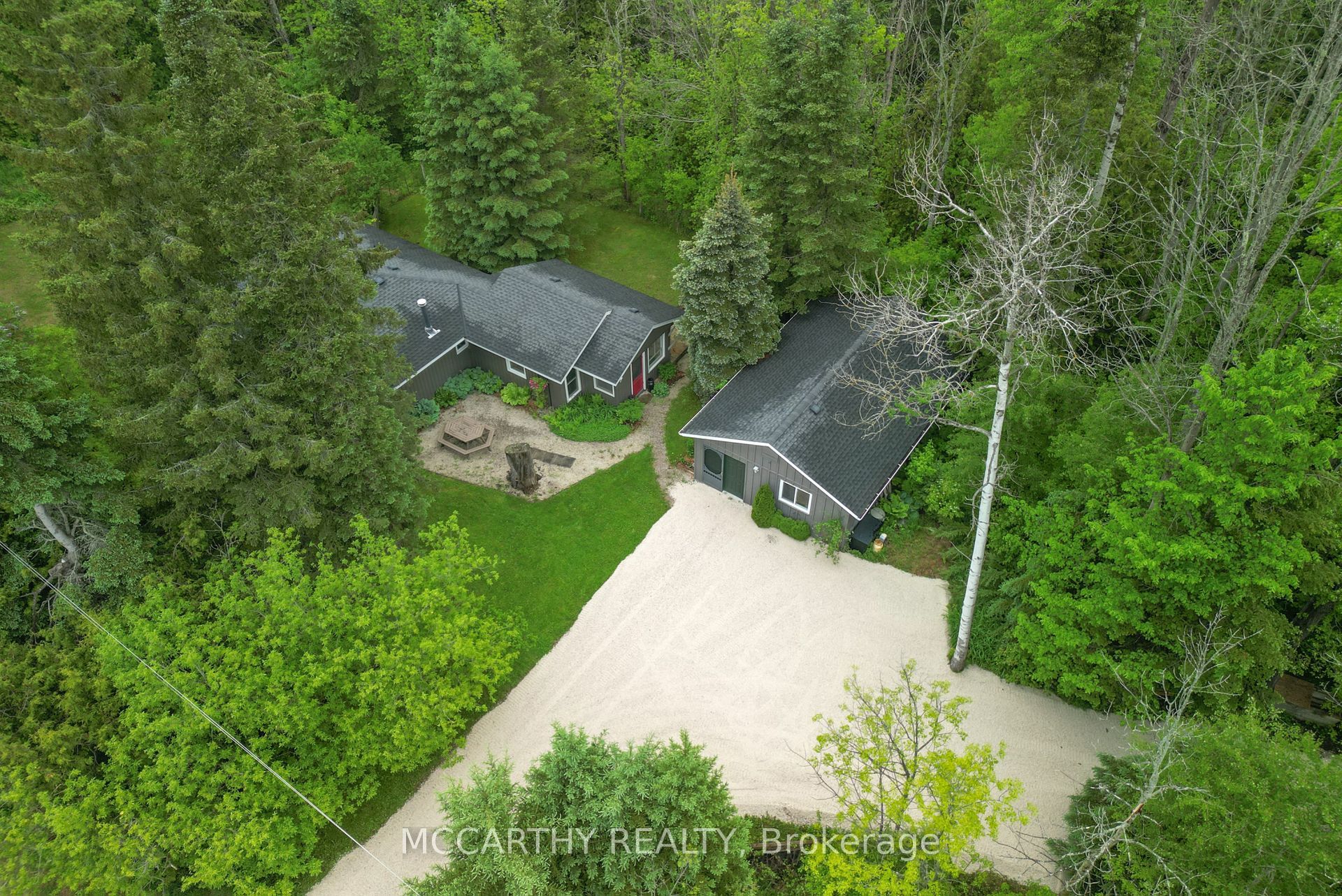 606095 River Road, Mulmur, ON L9V 0S9 photo 3