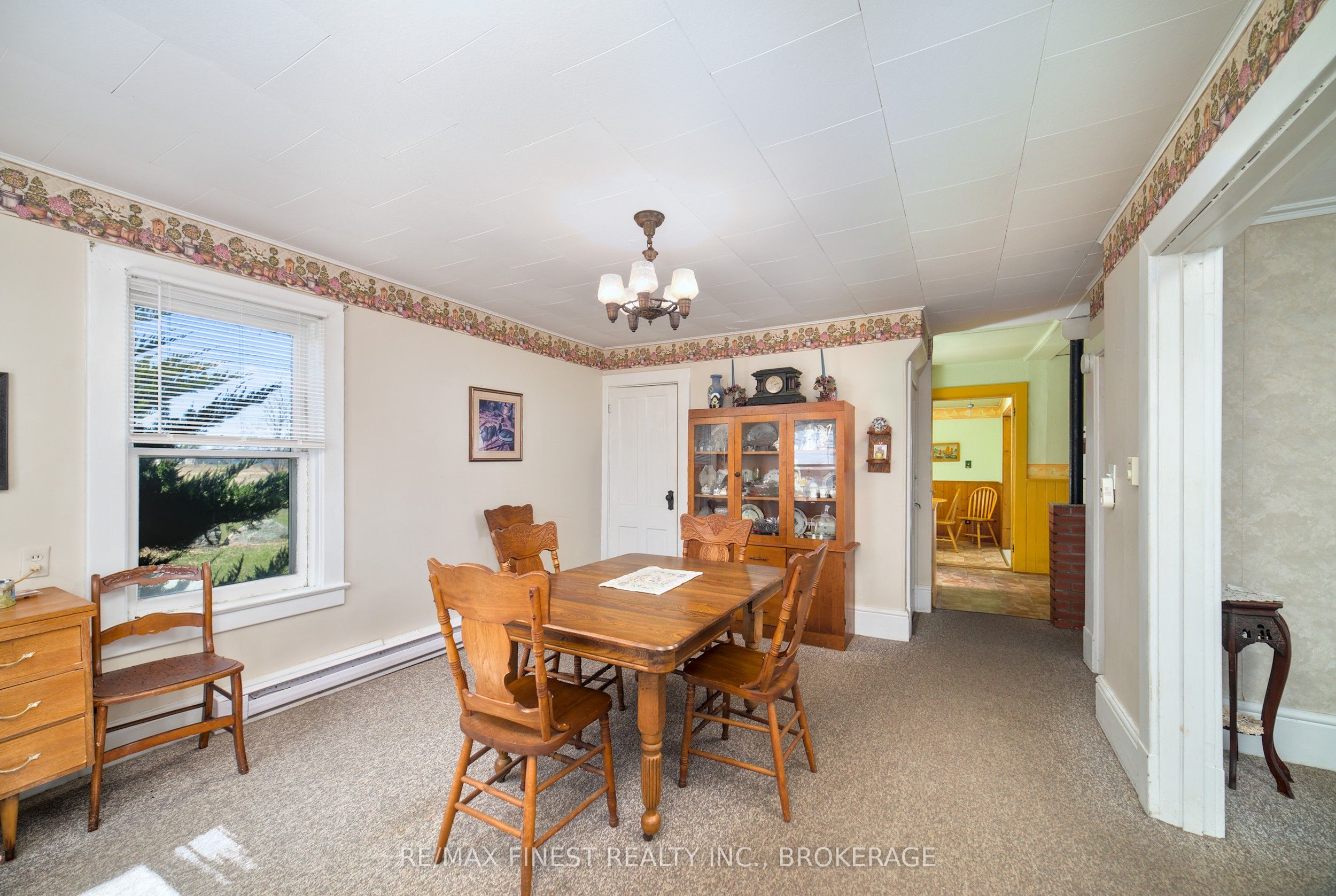 10 Front Road, Loyalist, ON K0H 2S0 photo 5