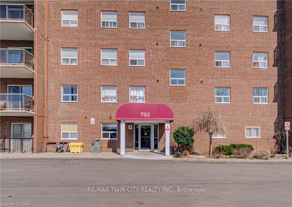 793 COLBORNE Street 202, Brantford, ON N3S 7J3 photo 2