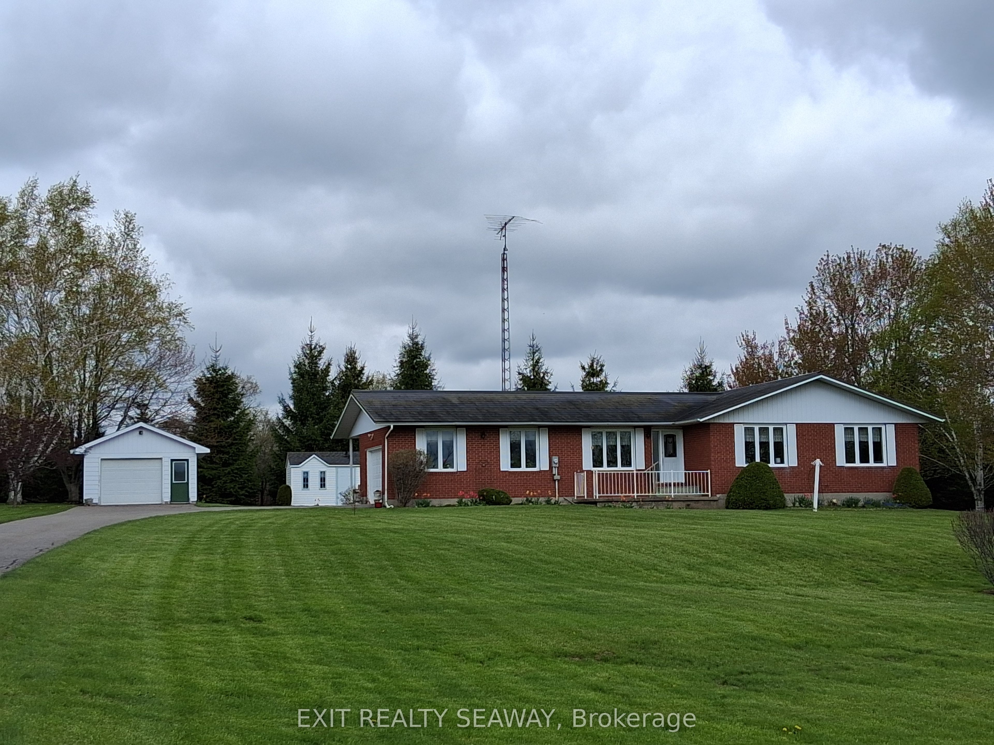 5514 County Road 16 Road N, South Dundas, ON K0E 1K0 photo 2