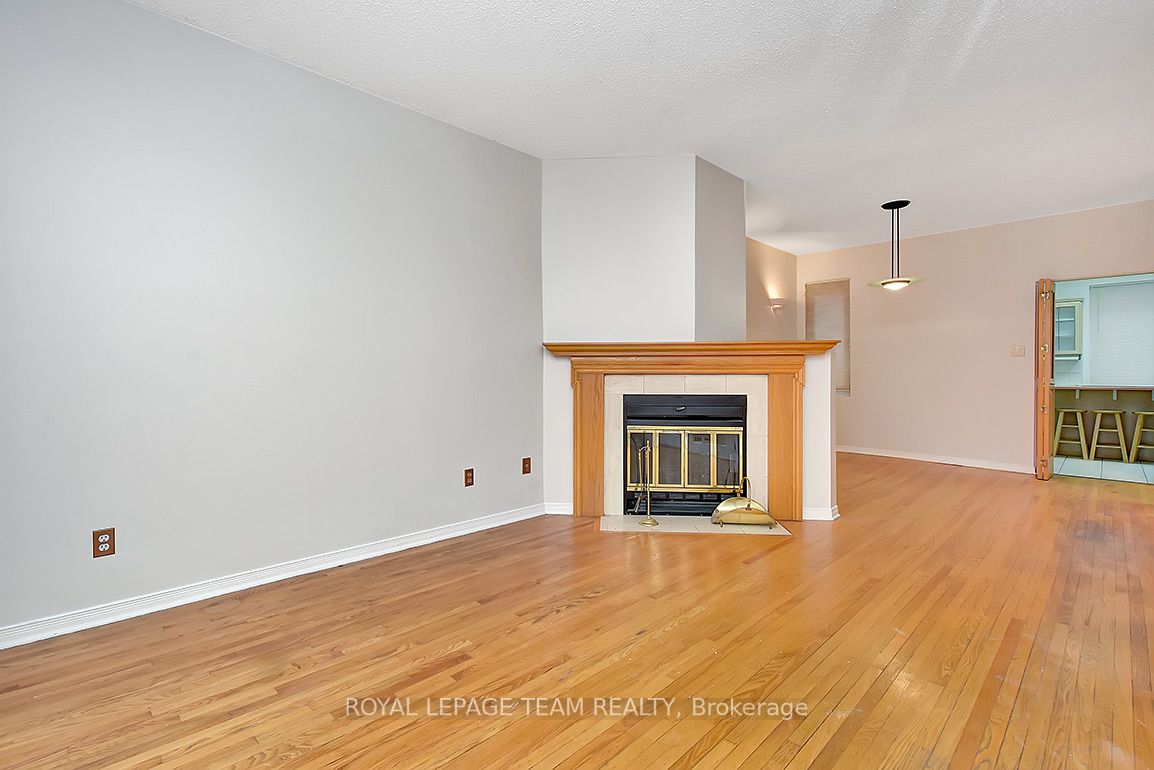 121 ELM Street, West Centre Town, ON K1R 6N4 photo 5