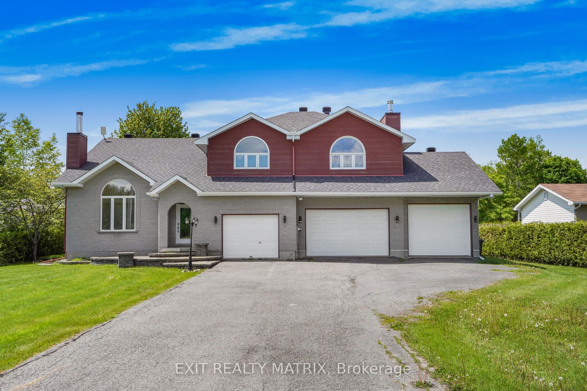 1650 Gourley Road, East Hawkesbury, ON K6A 2R2 photo 2