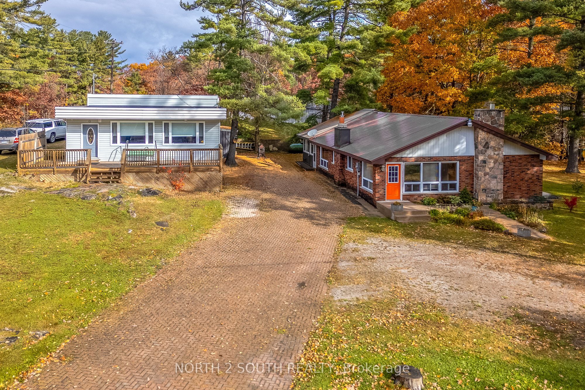 2512 Honey Harbour Road, Georgian Bay, ON P0E 1E0
