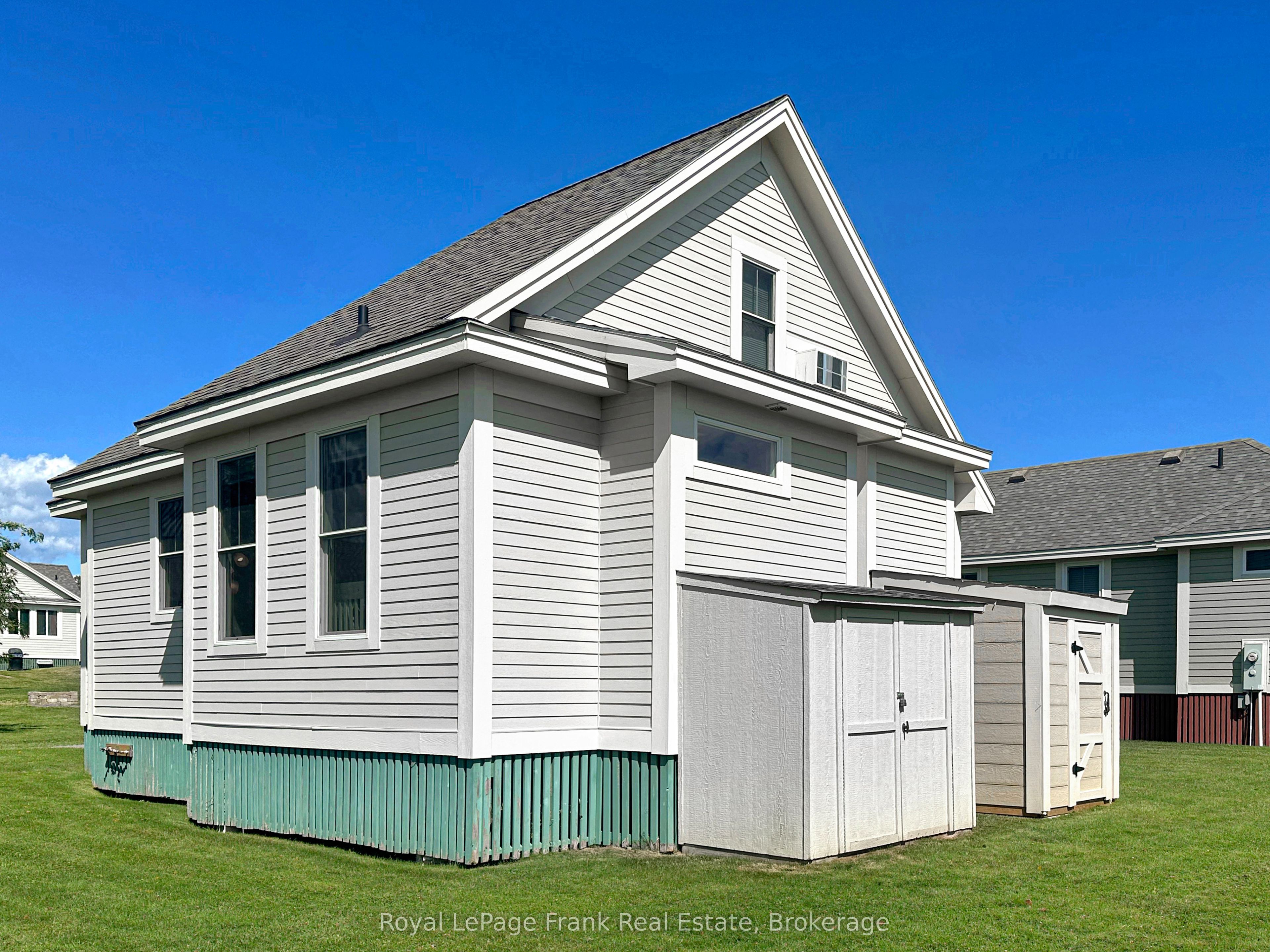 25 Butternut Lane 33, Prince Edward County, ON K0K 1P0 photo 4