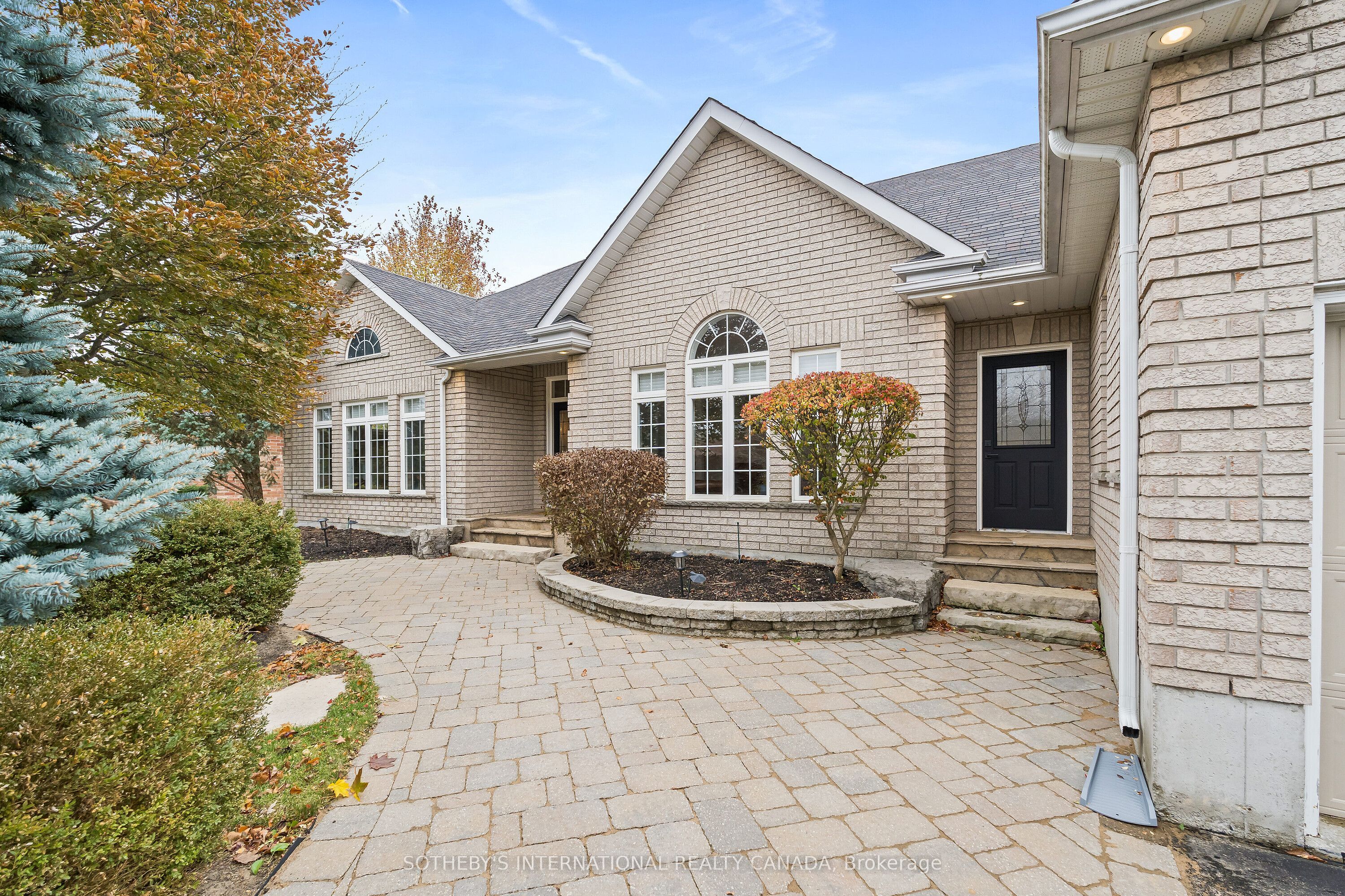 159 Delarmbro Drive, Erin, ON N0B 1T0 photo 4