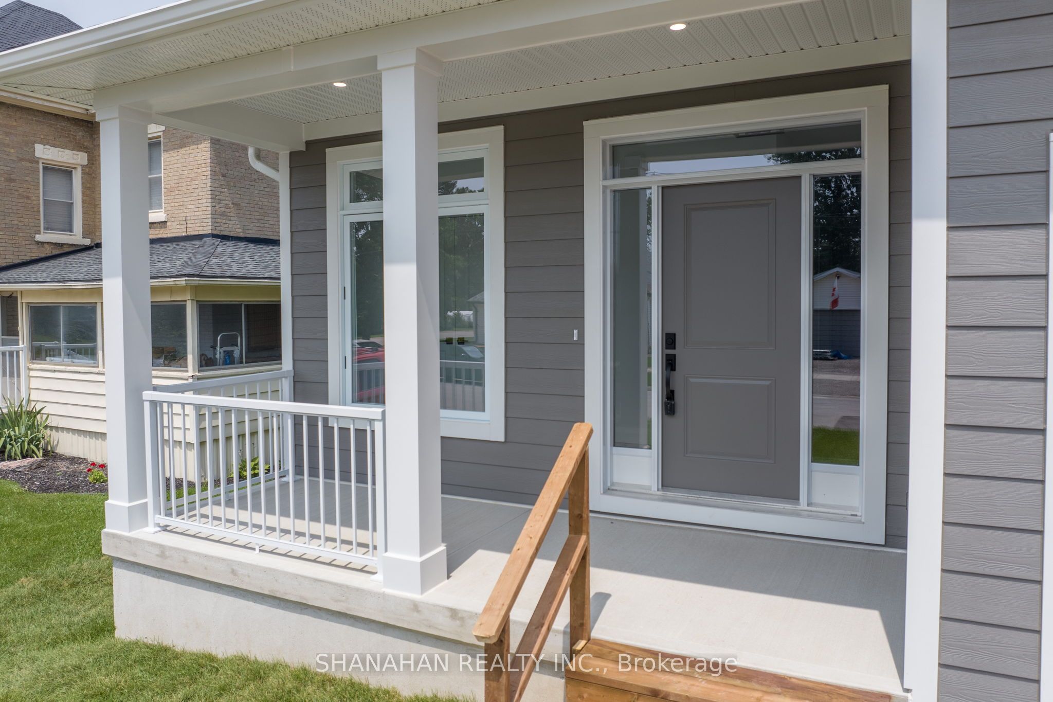 397 Victoria Street, Warwick, ON N0M 2S0 photo 2