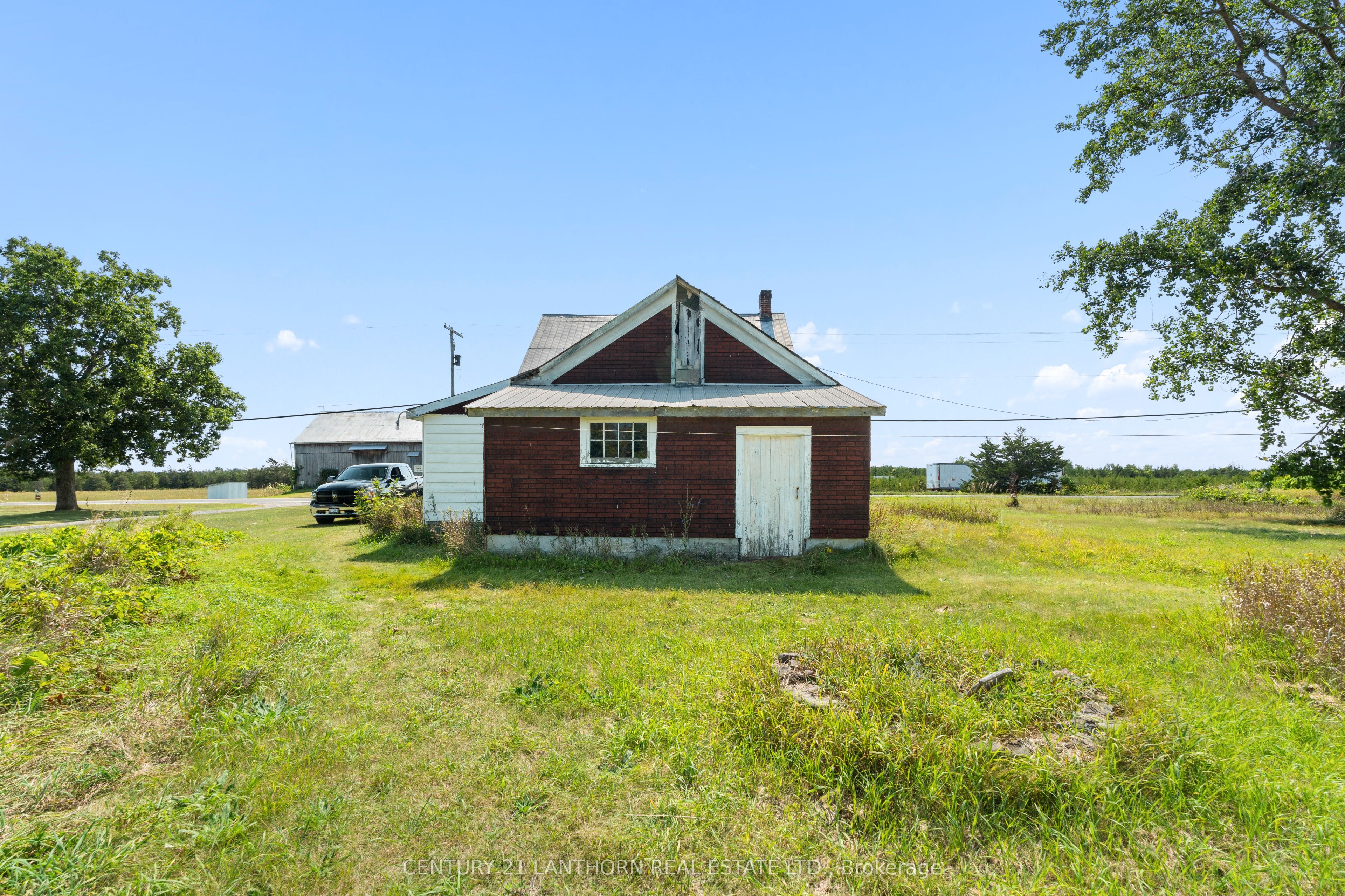 1677 County 8 Road, Prince Edward County, ON K0K 2T0 photo 5
