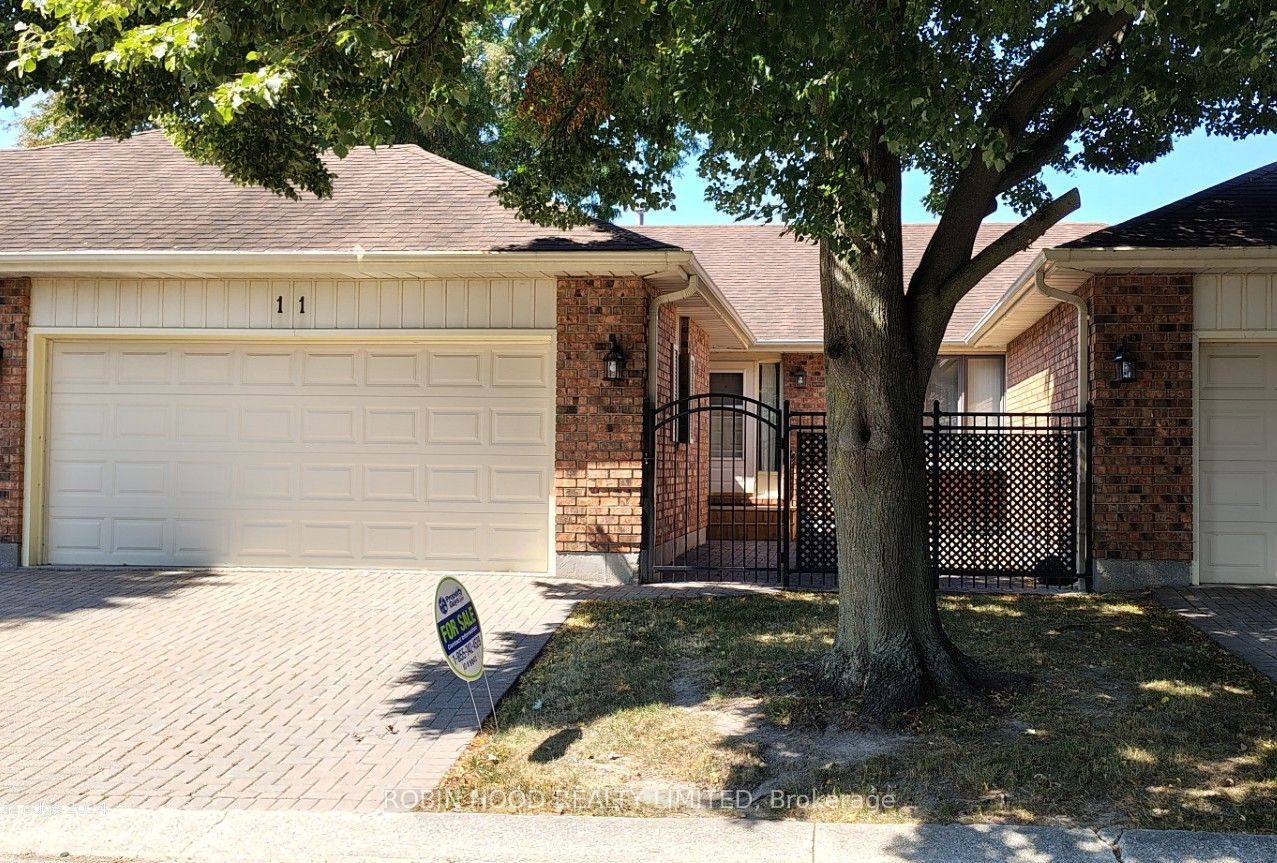 21 Earl Drive Unit 11, Chatham-Kent, ON N7M 6E6 photo 2