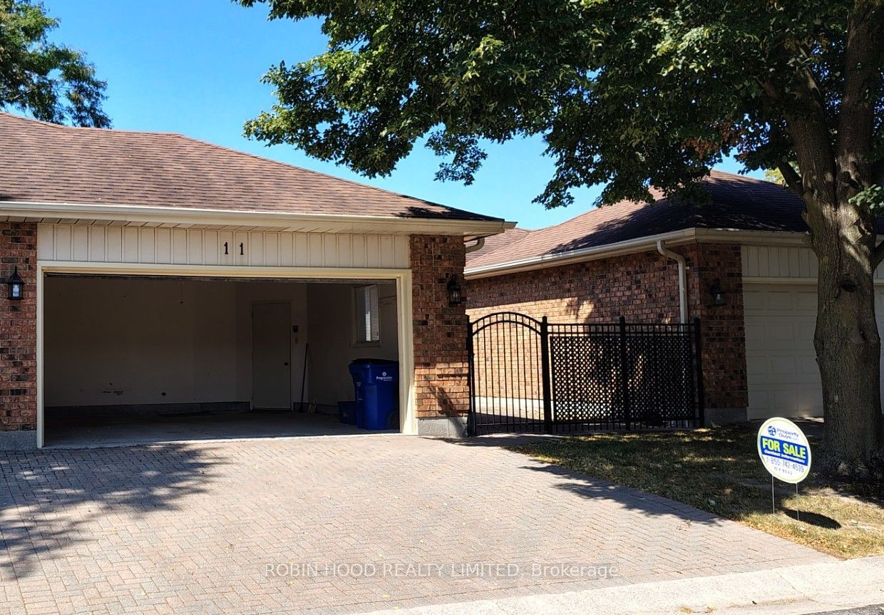21 Earl Drive Unit 11, Chatham-Kent, ON N7M 6E6 photo 3