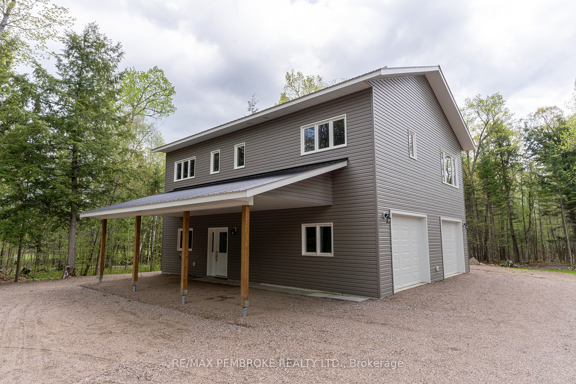 131 Island View Drive, North Algona Wilberforce, ON K0J 1X0