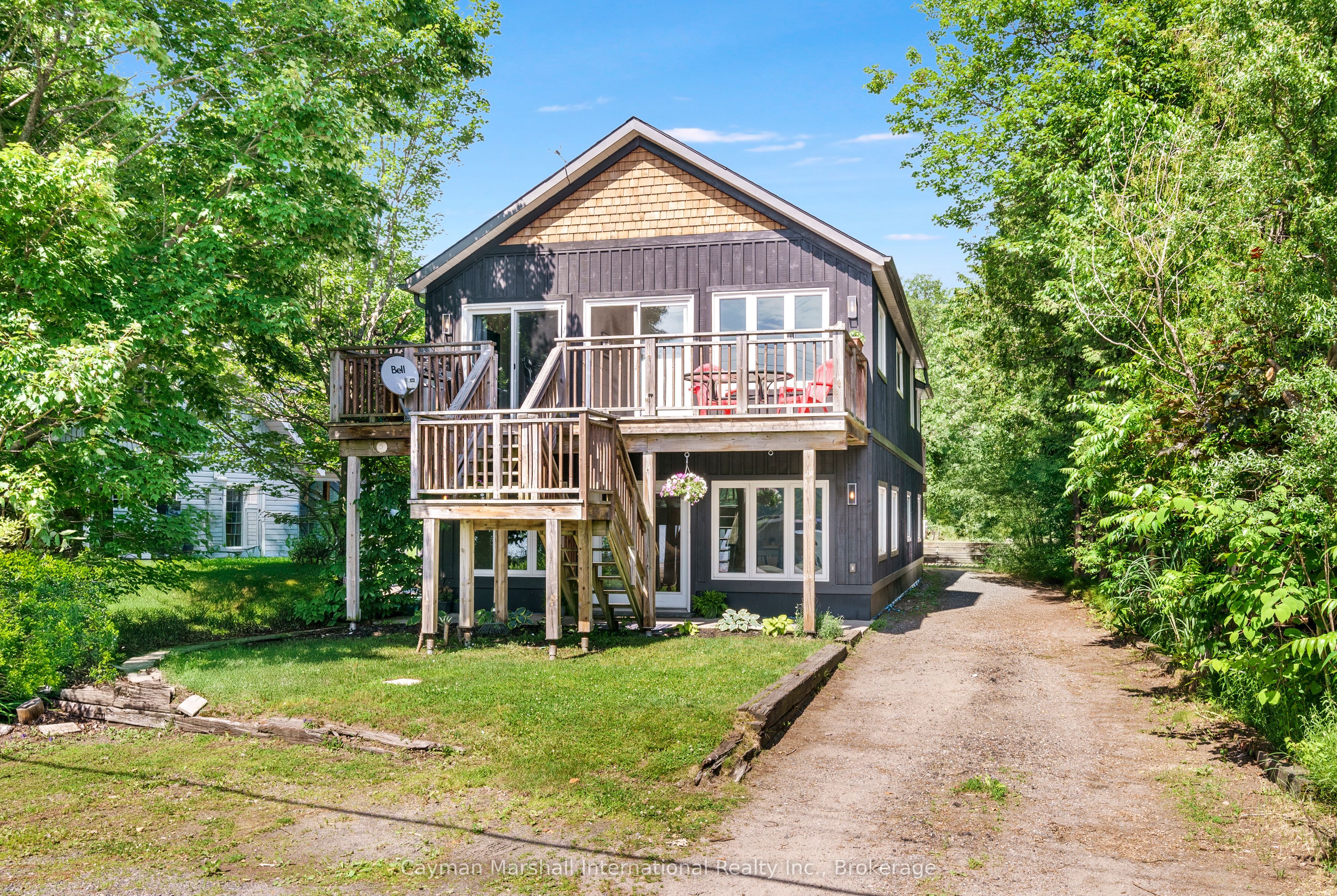 1106 Beaumaris Road, Muskoka Lakes, ON P1L 0M8 photo 2