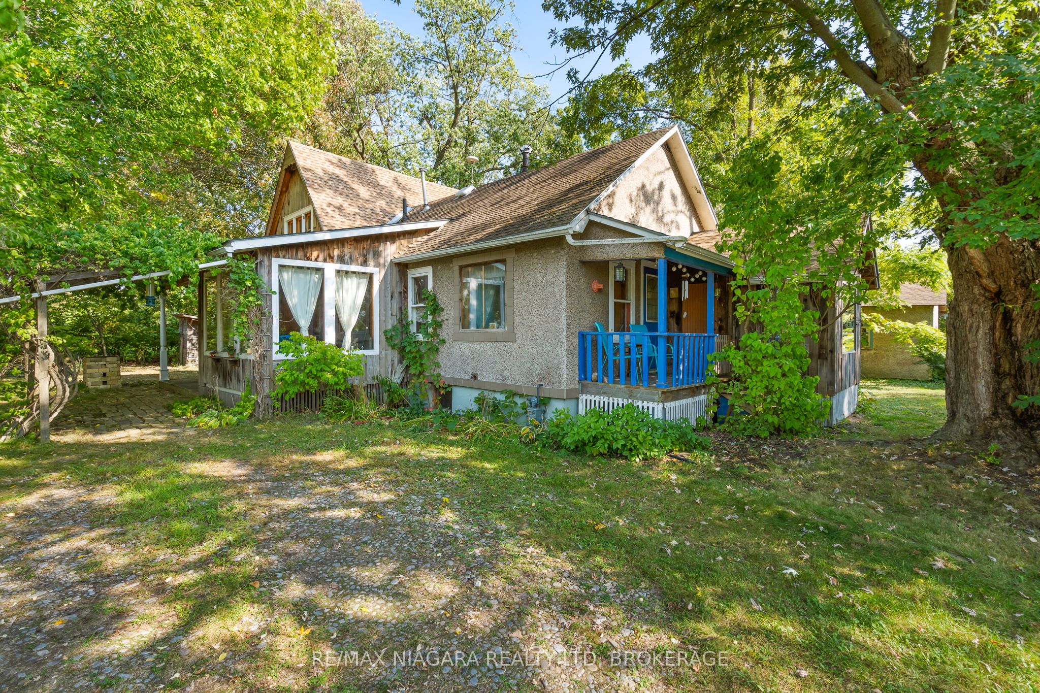 105 Weir Road, Port Colborne, ON L3K 2M8 photo 2