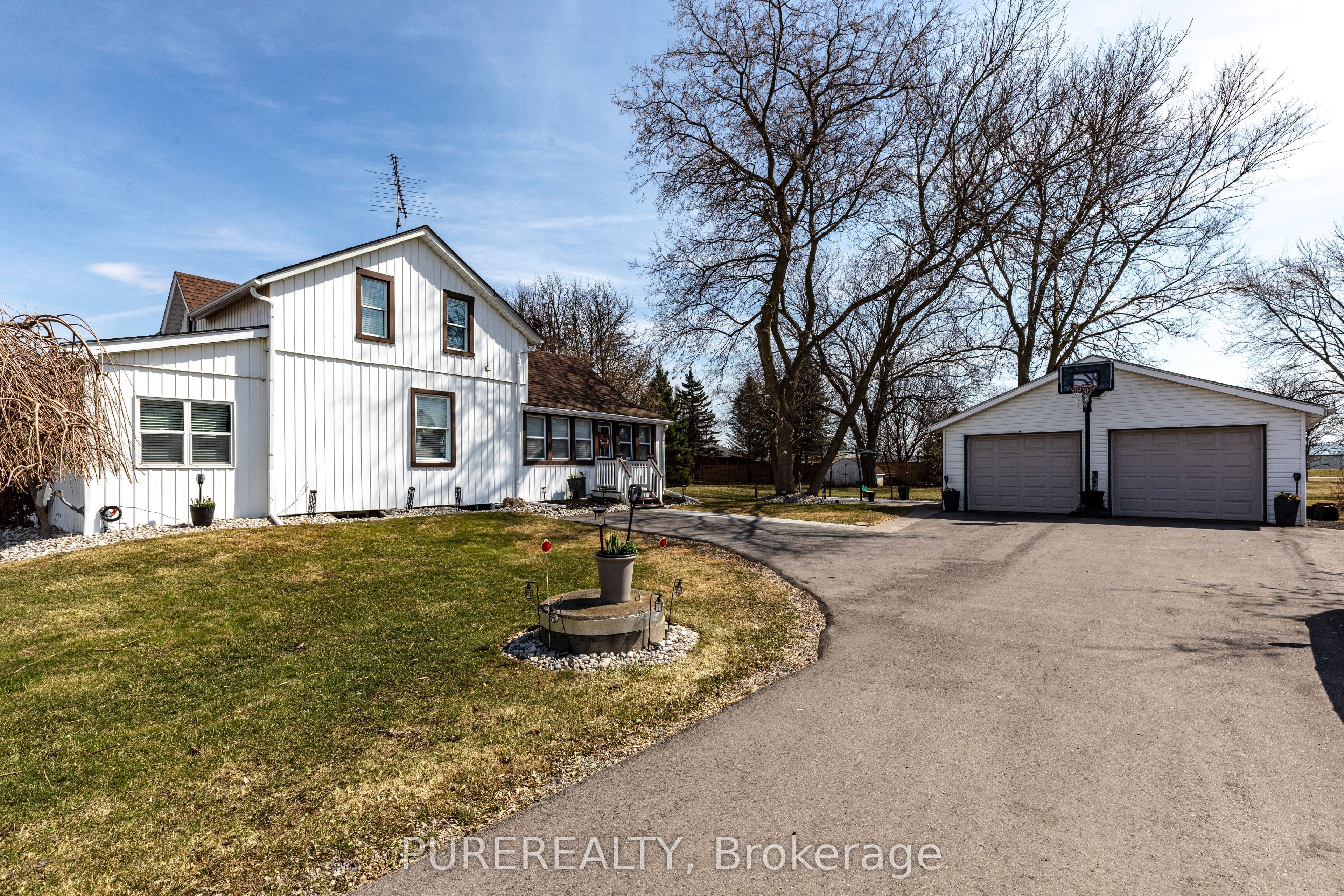 2330 Wilson Street W, Hamilton, ON L0R 1A0