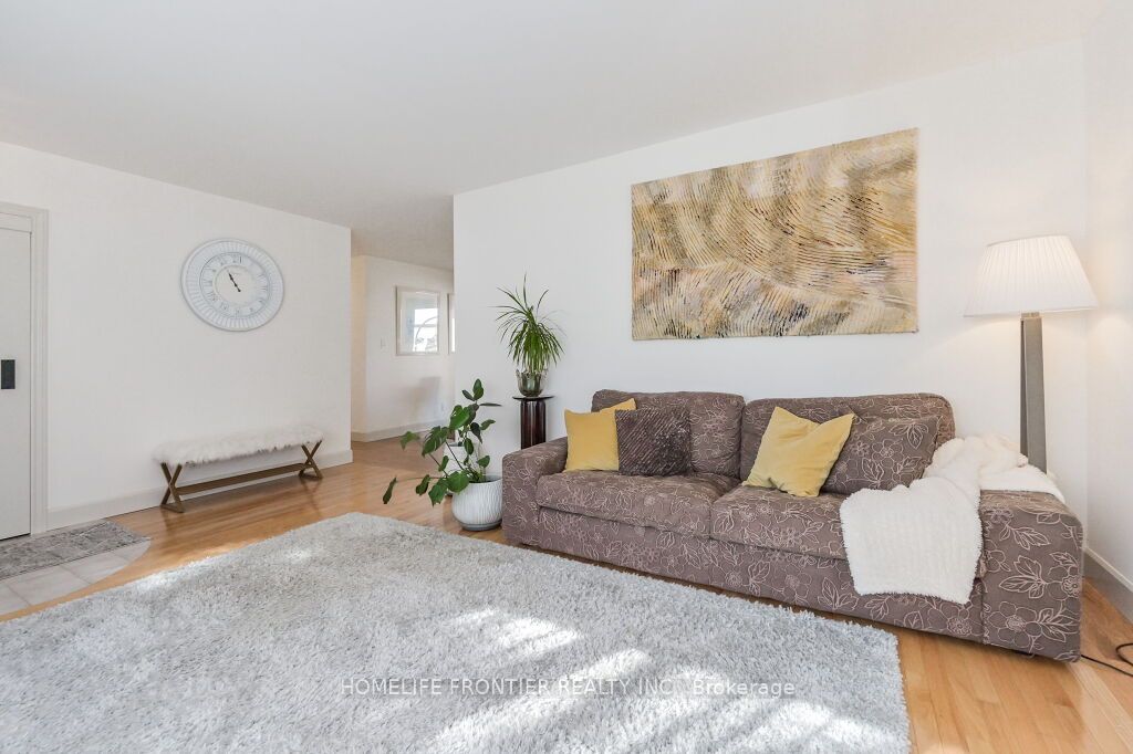 360 Colborne Street, Centre Wellington, ON N0B 1S0 photo 5