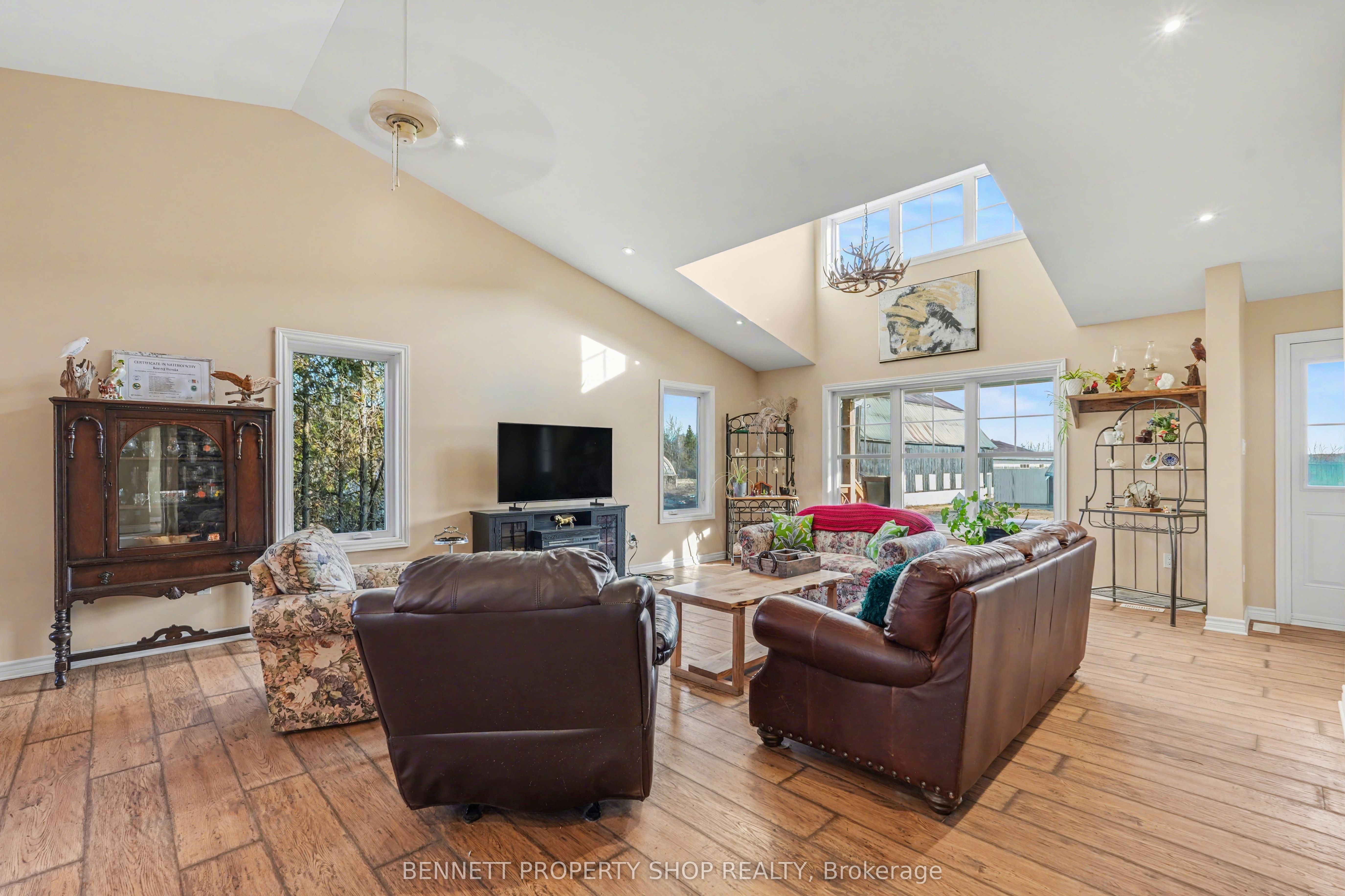 7261 Third Line Road S, Manotick - Kars - Rideau Twp and Area, ON K0A 2E0 photo 5