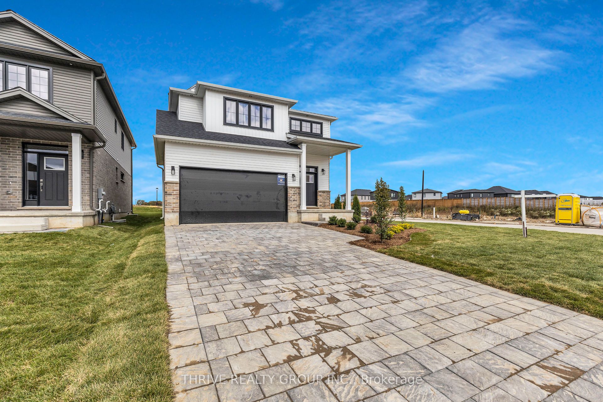 3076 Buroak Drive, London North, ON N6G 3P2 photo 2