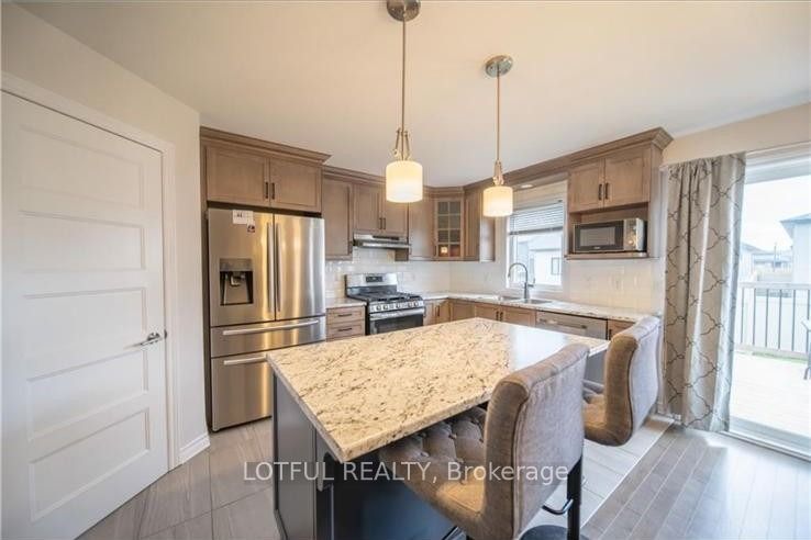 304 Belfort Street, Russell, ON K0A 1W0 photo 5