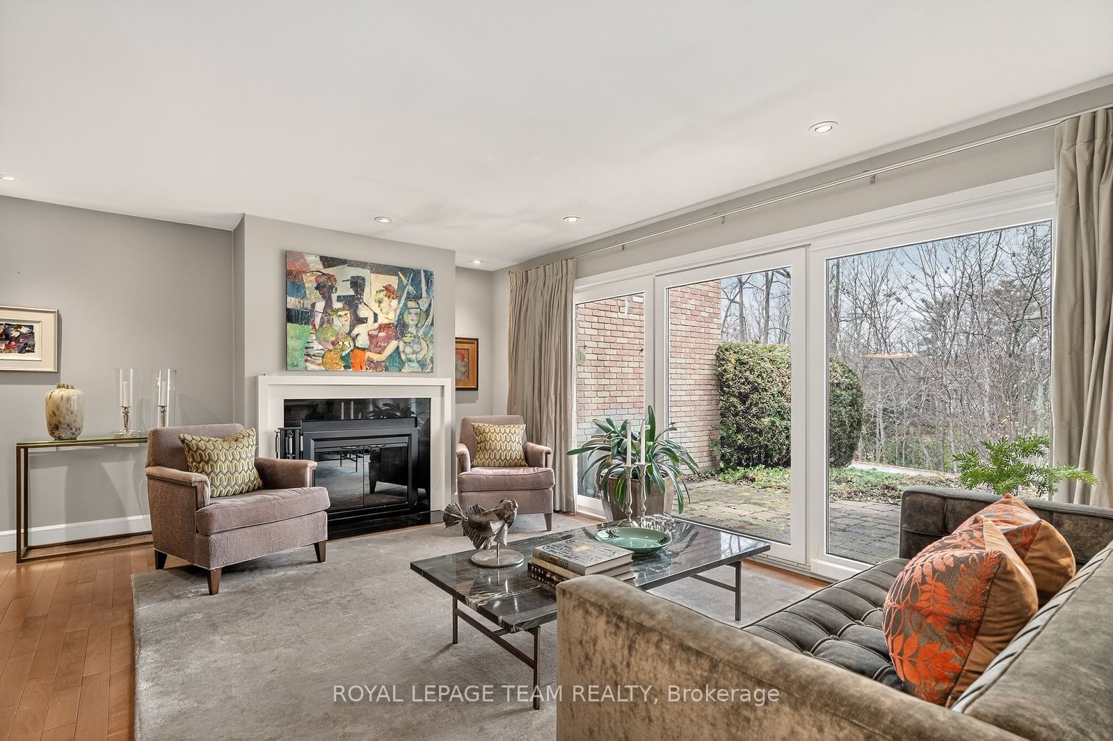 55 Whitemarl Drive Unit 10, Rockcliffe Park, ON K1L 8J9 photo 3