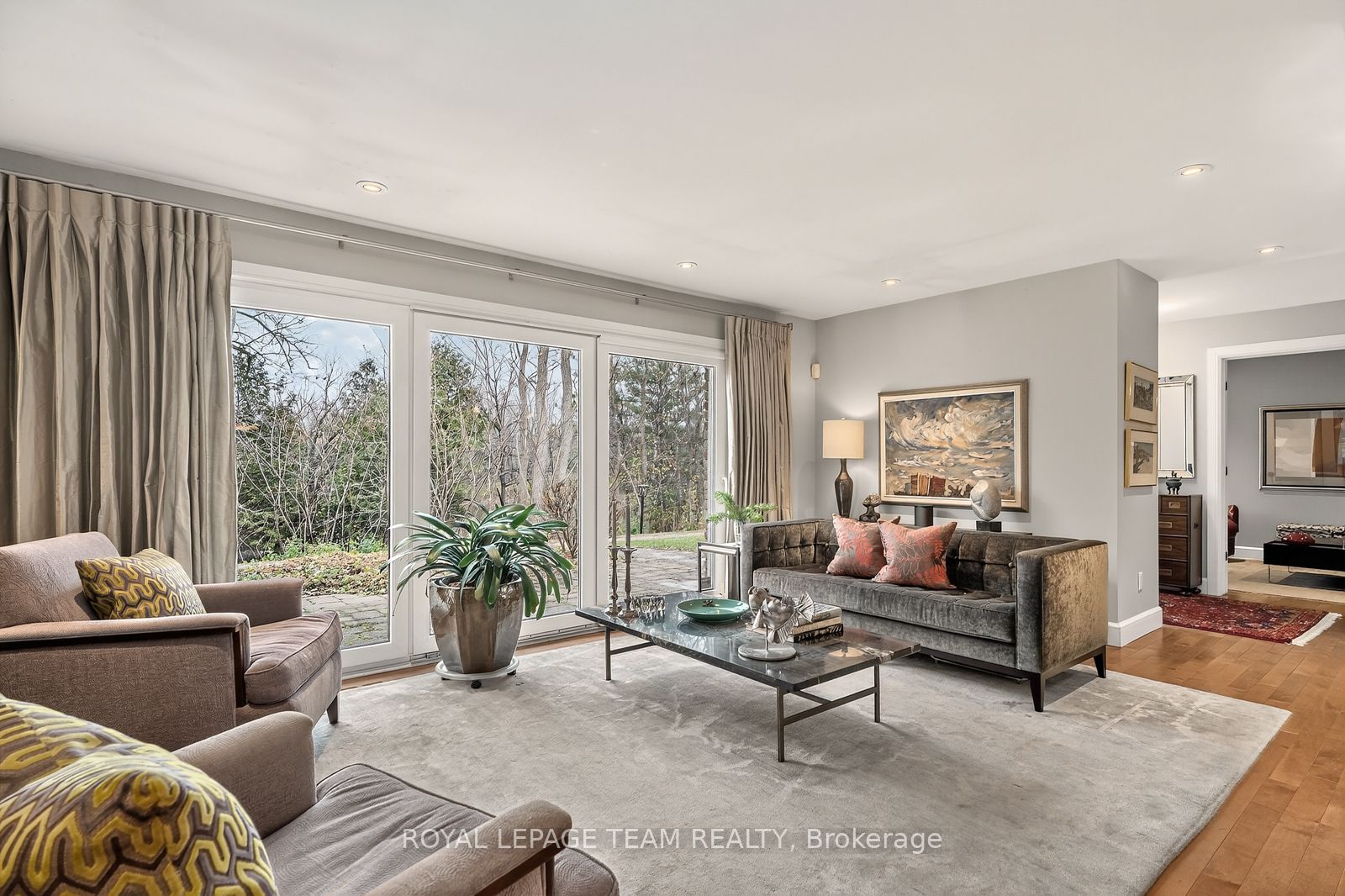 55 Whitemarl Drive Unit 10, Rockcliffe Park, ON K1L 8J9 photo 4