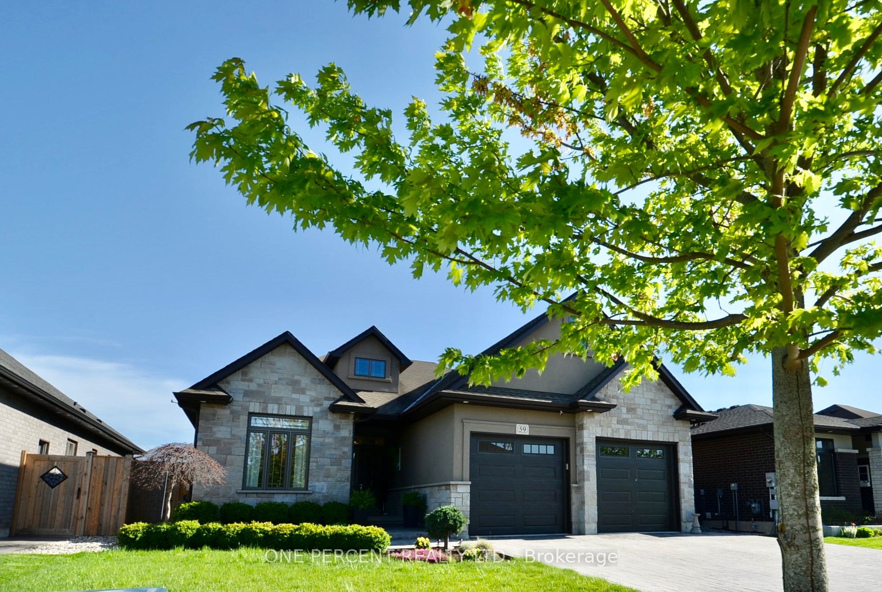 59 Julia Drive, Welland, ON L3T 5W4 photo 2