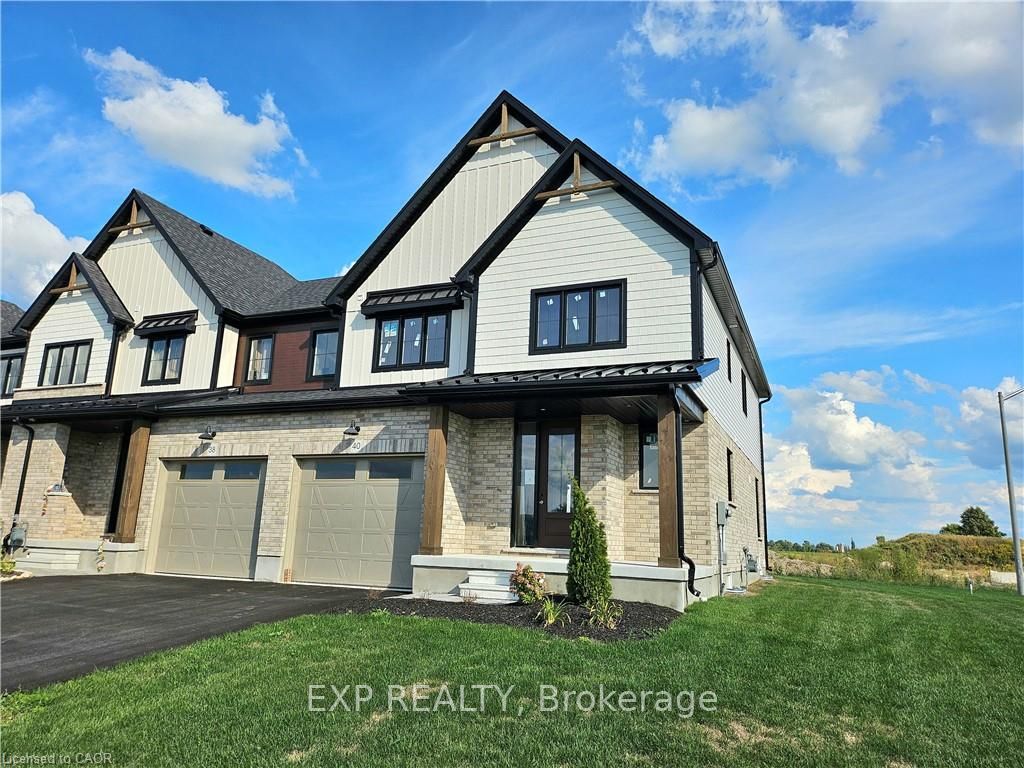 40 Anne Street W, Minto, ON N0G 1Z0