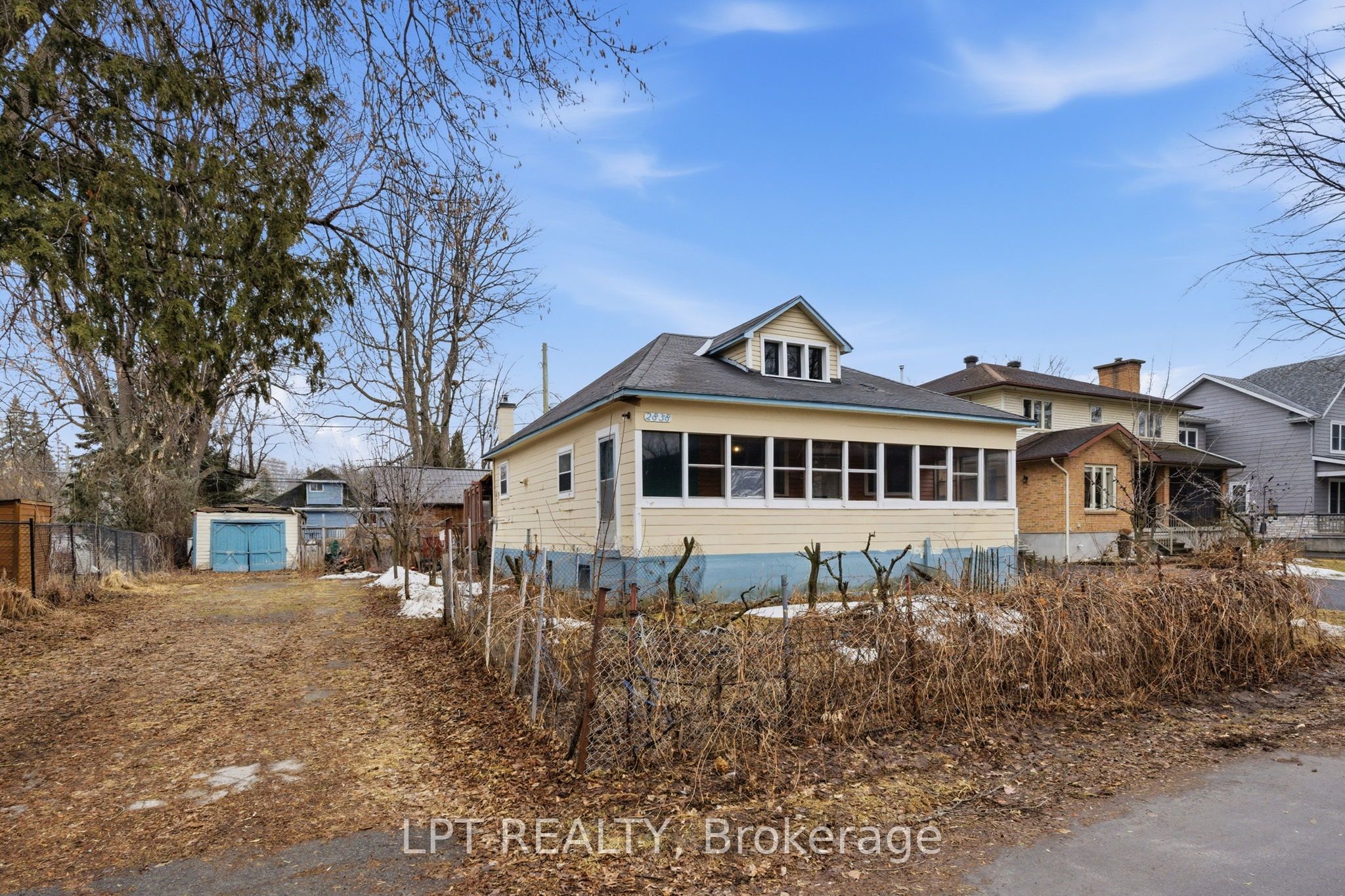 2838 Haughton Avenue, Britannia - Lincoln Heights and Area, ON K2B 6Z3