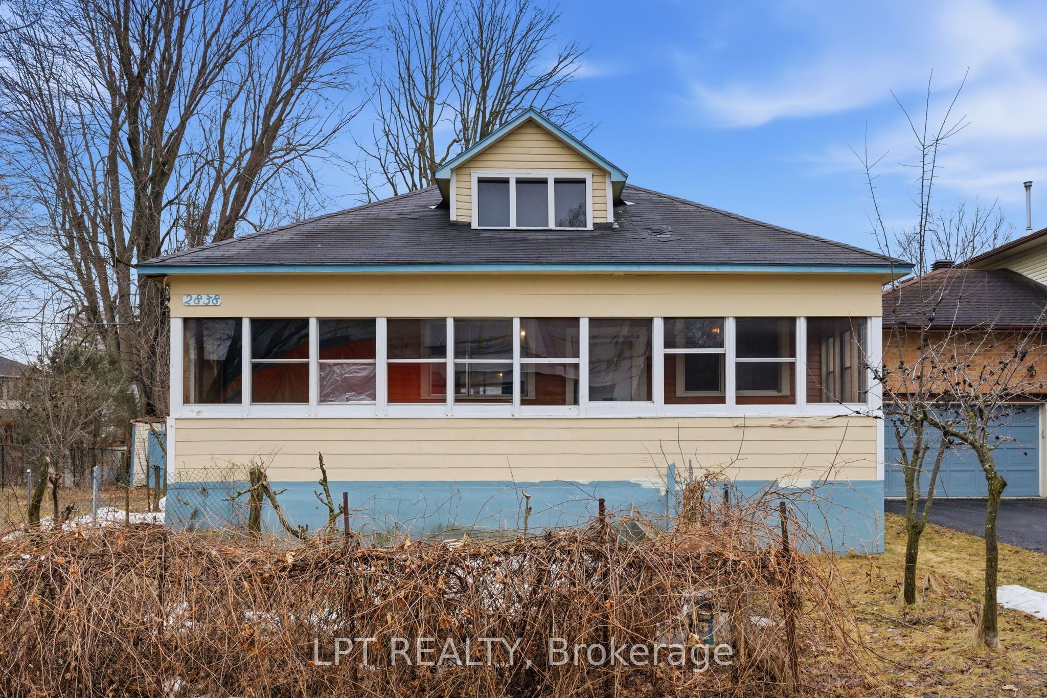 2838 Haughton Avenue, Britannia - Lincoln Heights and Area, ON K2B 6Z3 photo 2