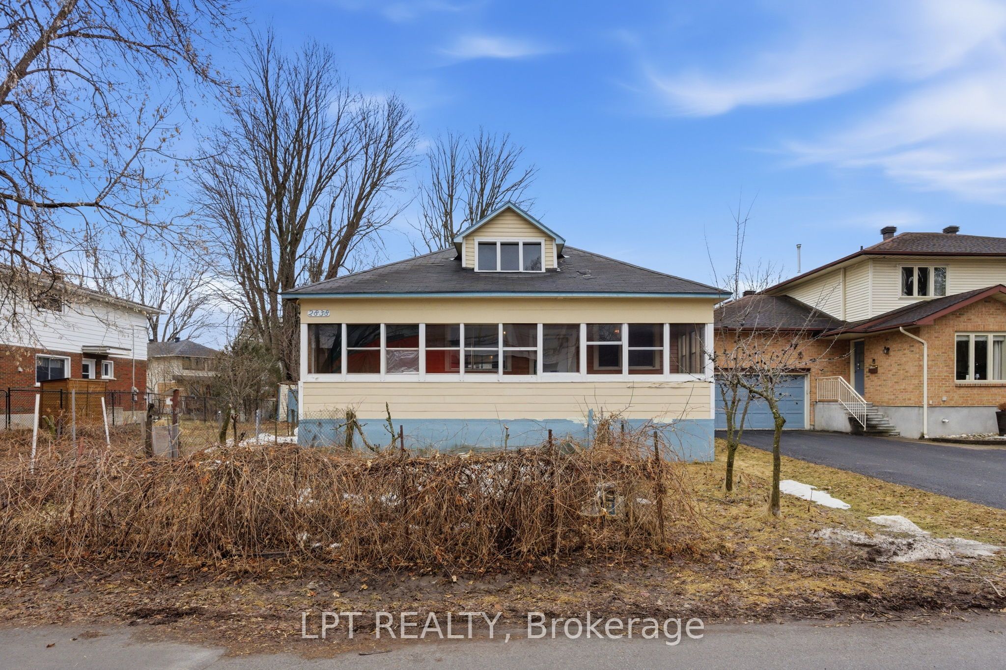 2838 Haughton Avenue, Britannia - Lincoln Heights and Area, ON K2B 6Z3 photo 3