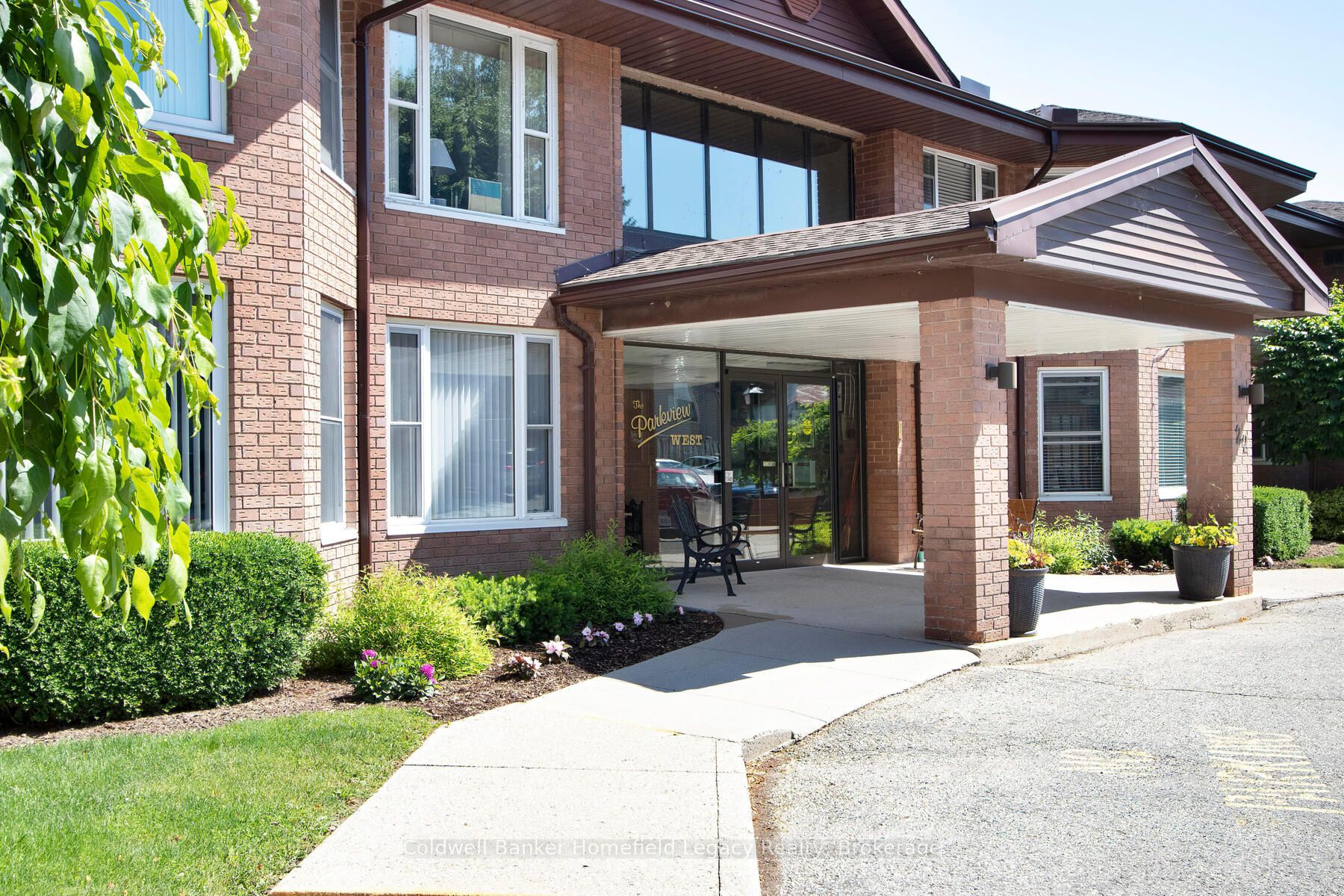 22 St Andrew Street N 502, St. Marys, ON N4X 1C5