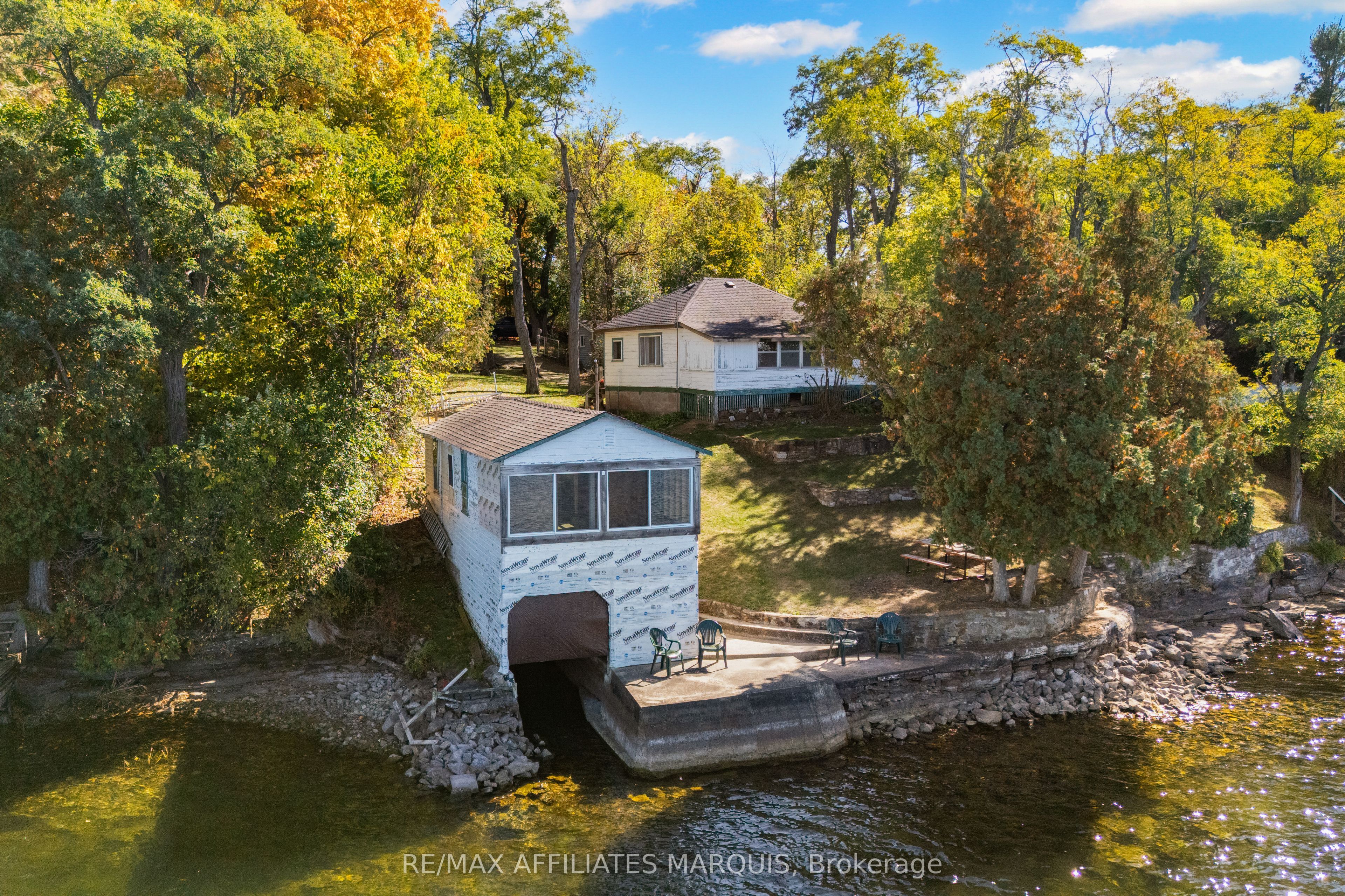 6 R9 (rideau Ferry) Road, Rideau Lakes, ON K0G 1L0 photo 3