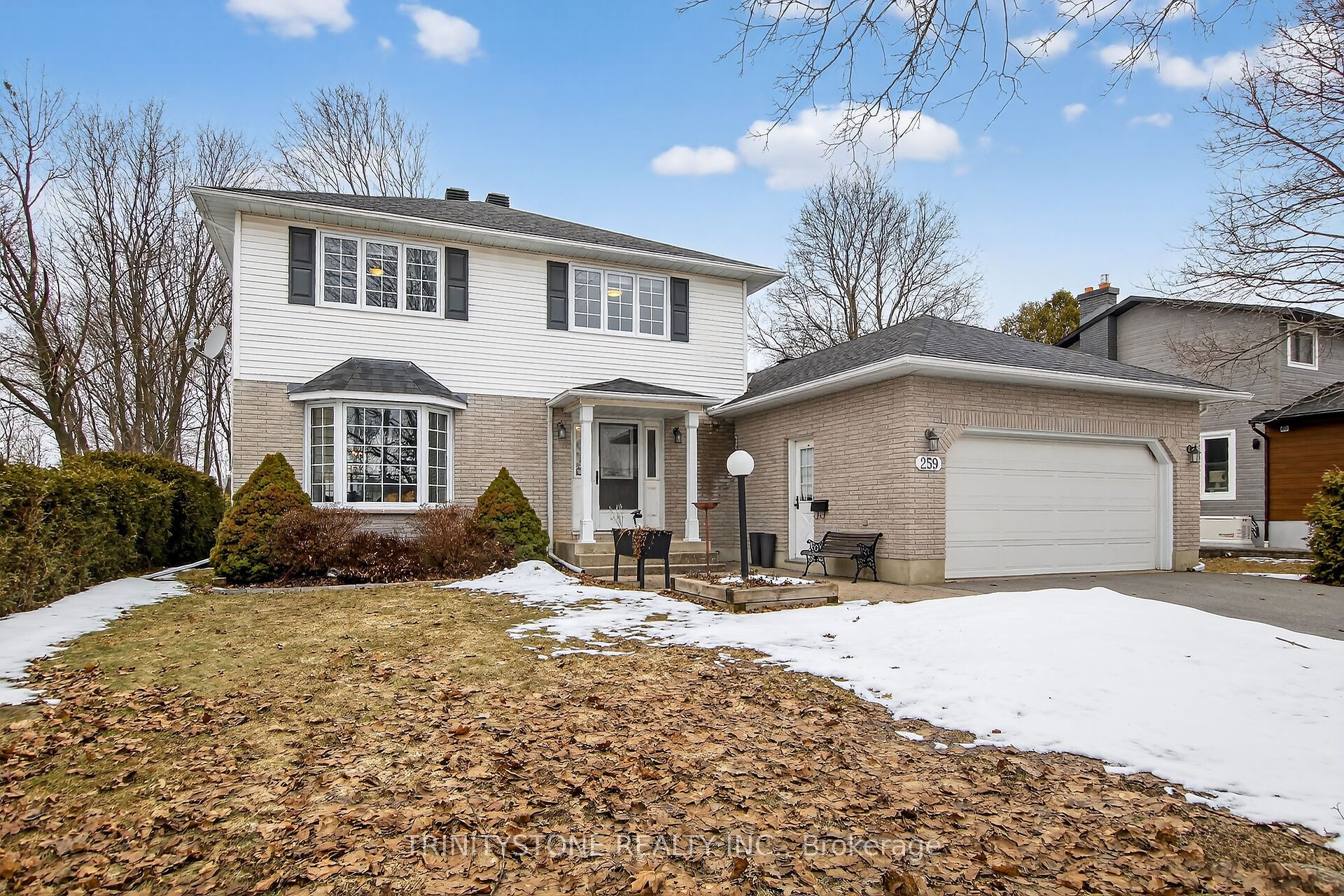 259 Lake Avenue E, Carleton Place, ON K7C 1J4 photo 4