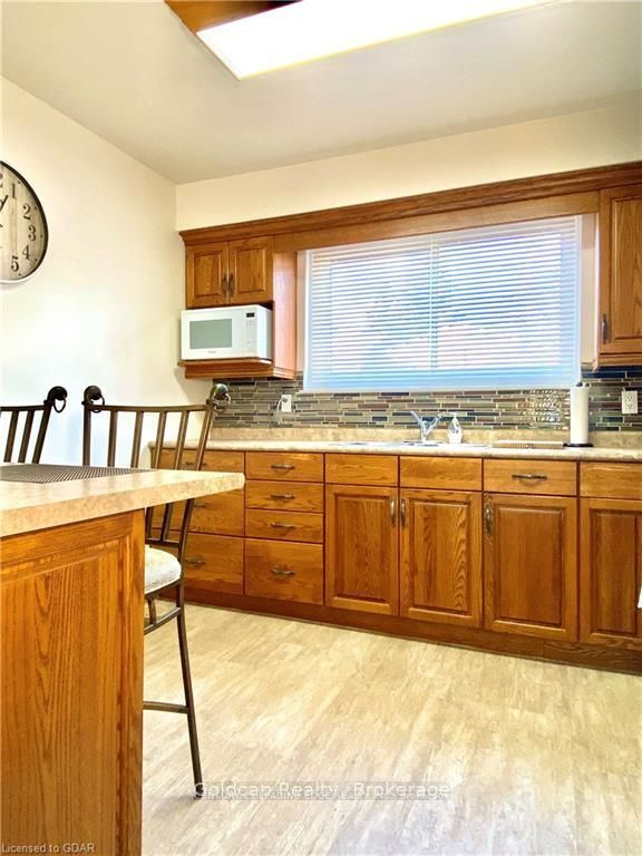201 SILVERCREEK Parkway N 13, Guelph, ON N1H 3T4 photo 5