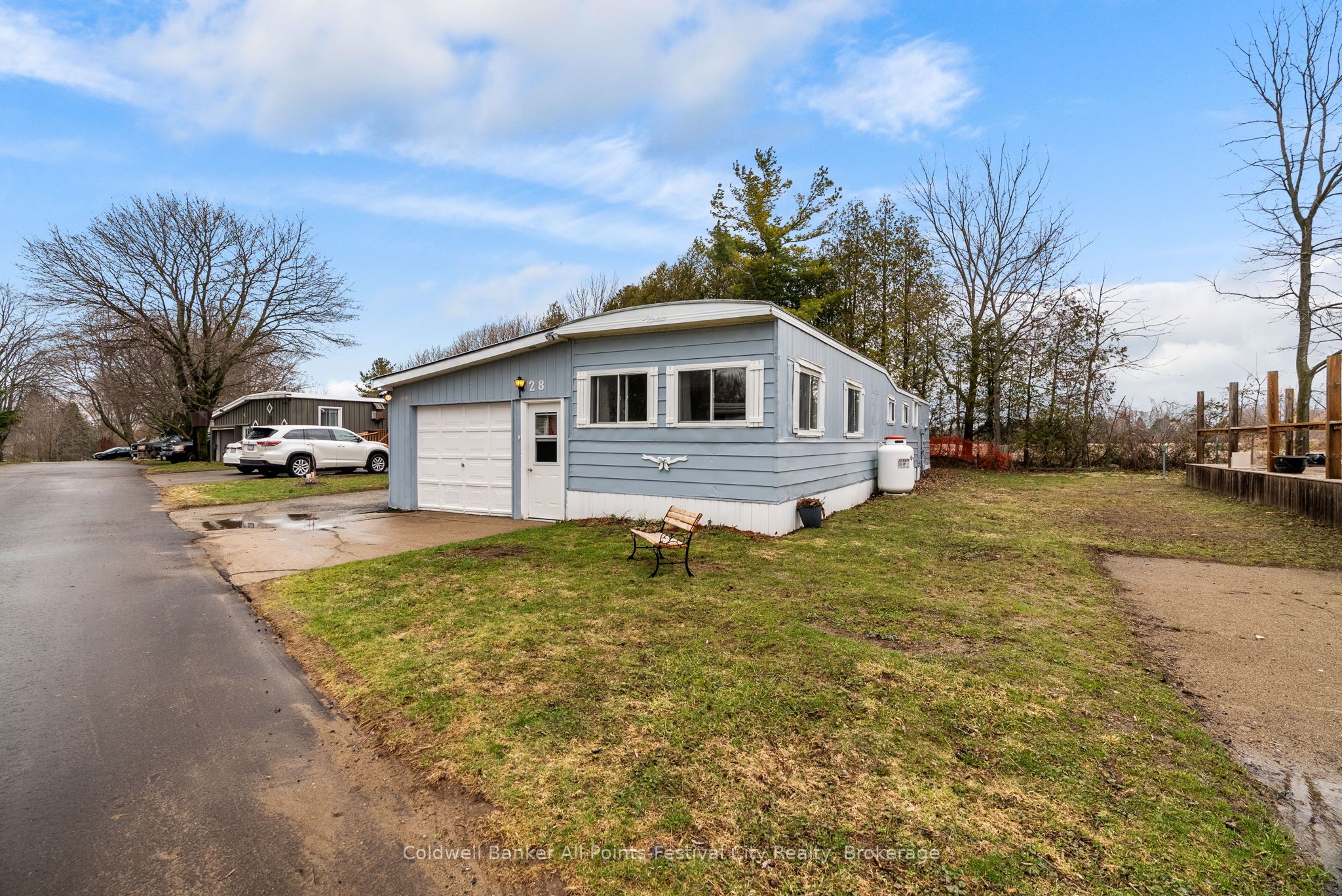 28 Sutton Drive, Ashfield-Colborne-Wawanosh, ON N7A 3Y3 photo 3