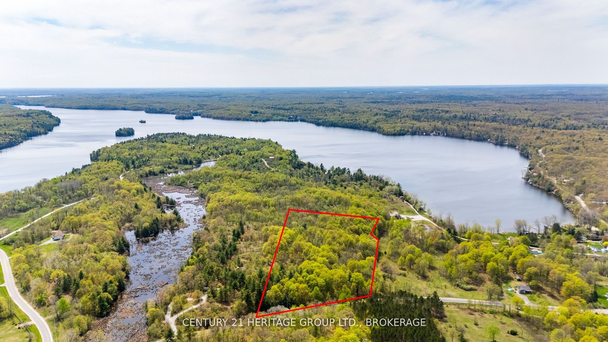 1371 CROW LAKE Road, North Frontenac, ON K0H 2B0