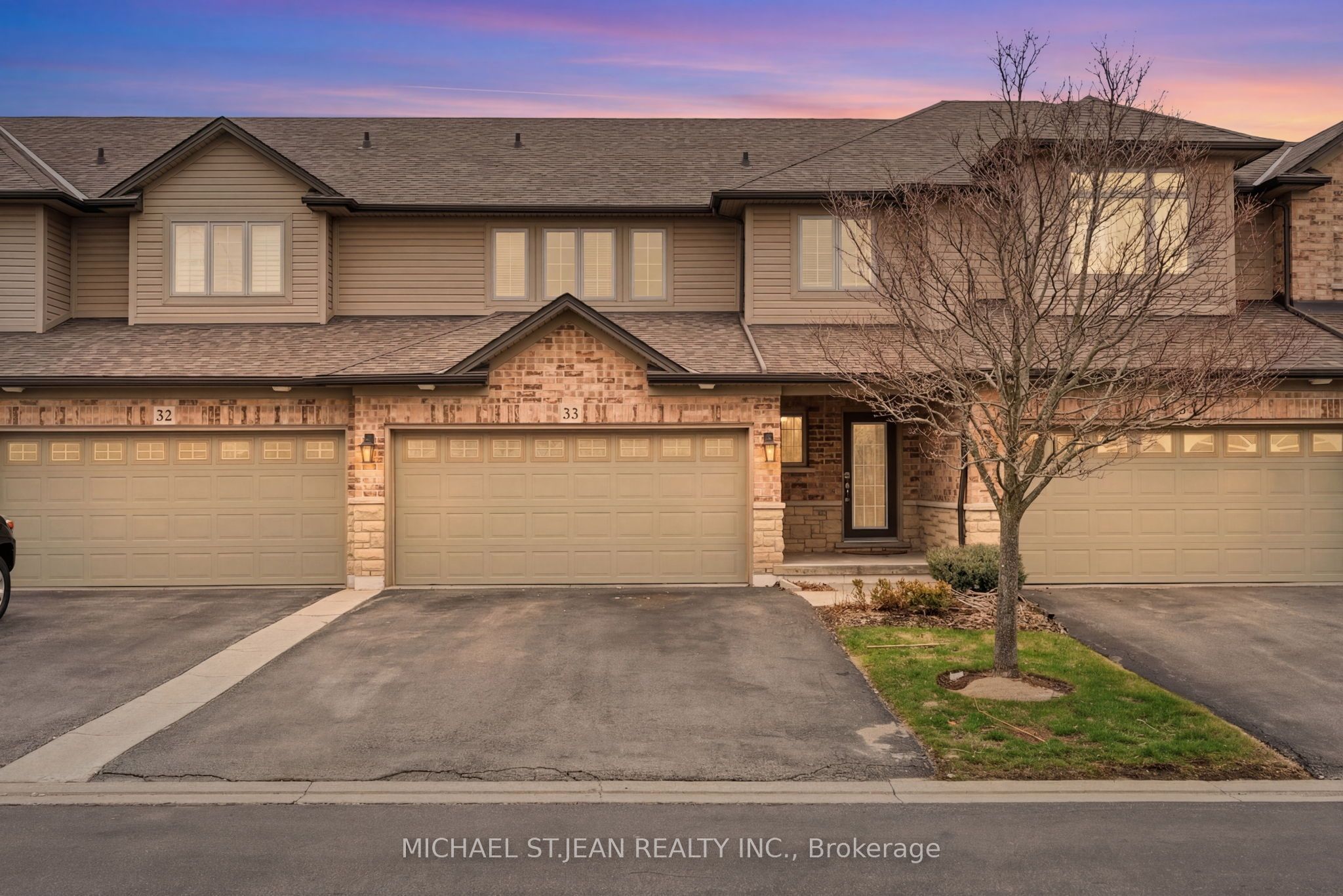 441 Stonehenge Drive 33, Hamilton, ON L9K 0B1