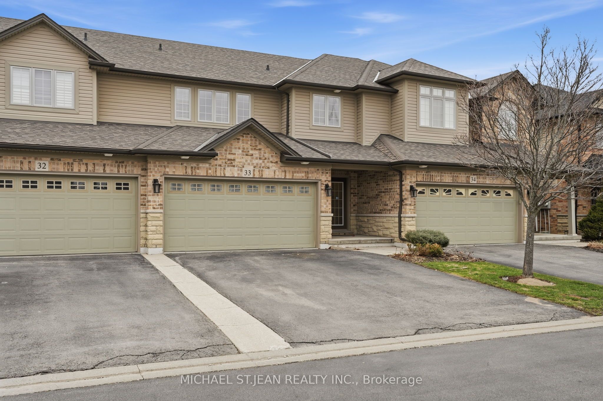 441 Stonehenge Drive 33, Hamilton, ON L9K 0B1 photo 3