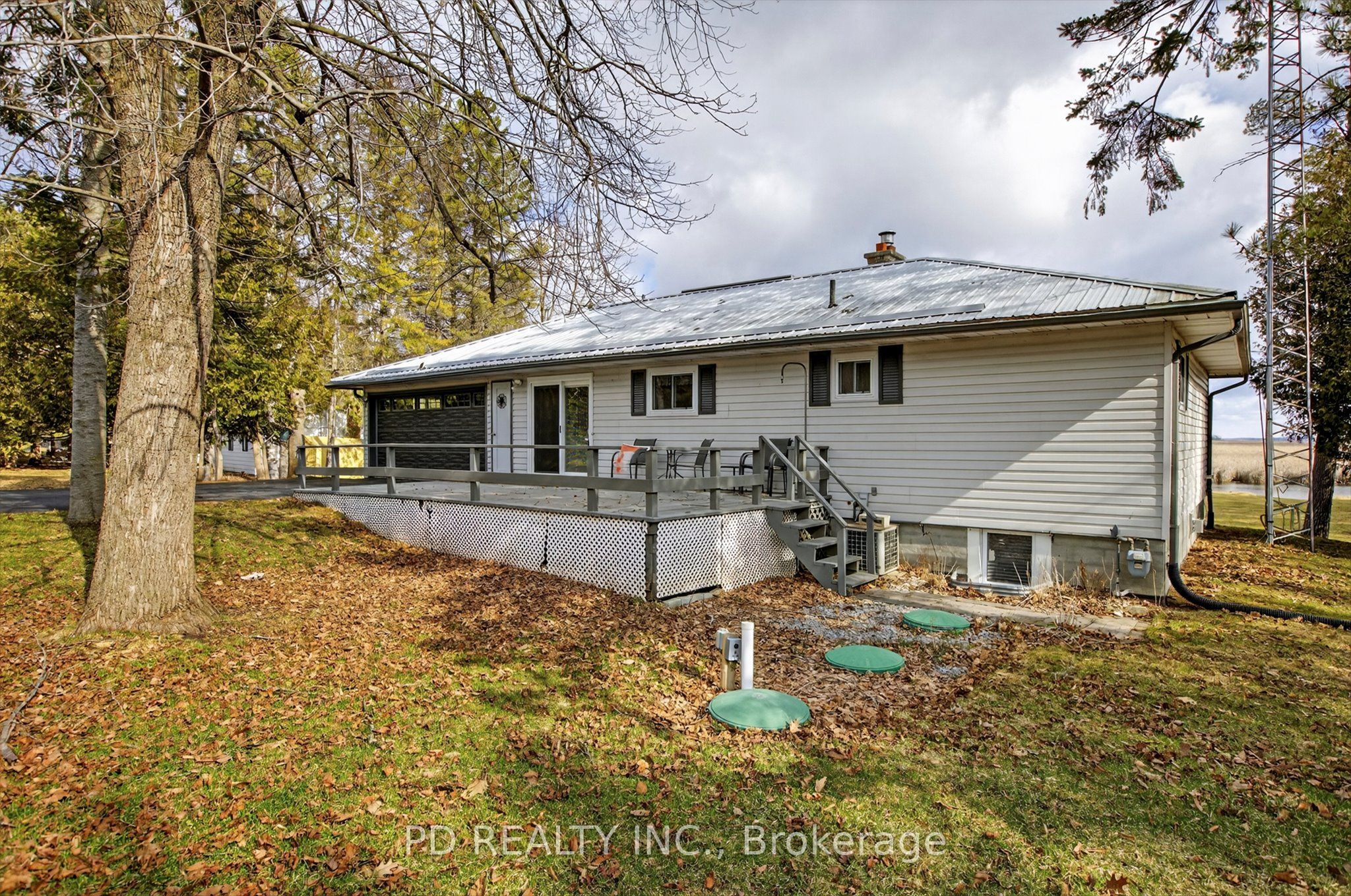 200 Charlore Park Drive, Kawartha Lakes, ON K0L 2W0 photo 3