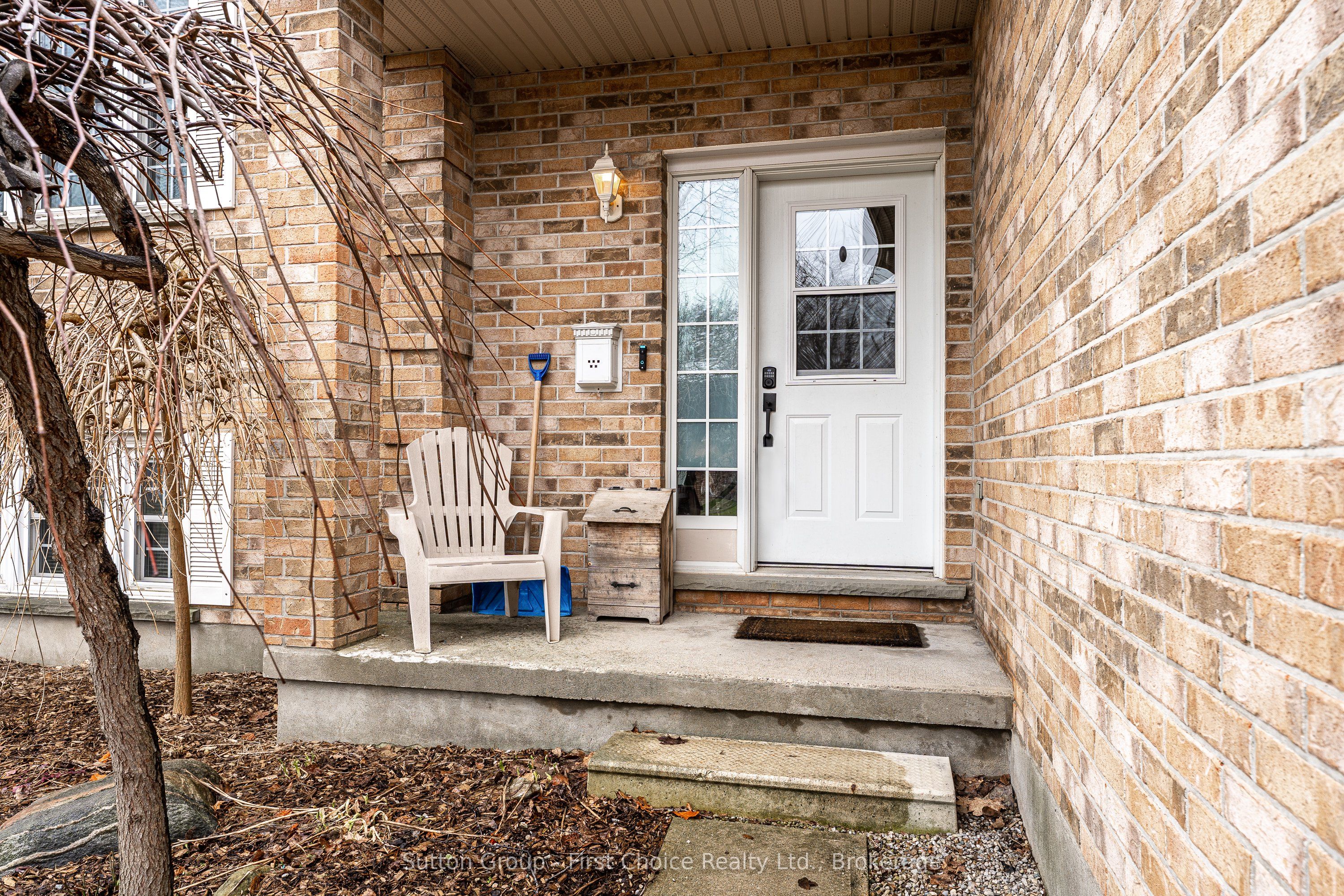 27 Mcqueen Court, Stratford, ON N4Z 1H5 photo 3