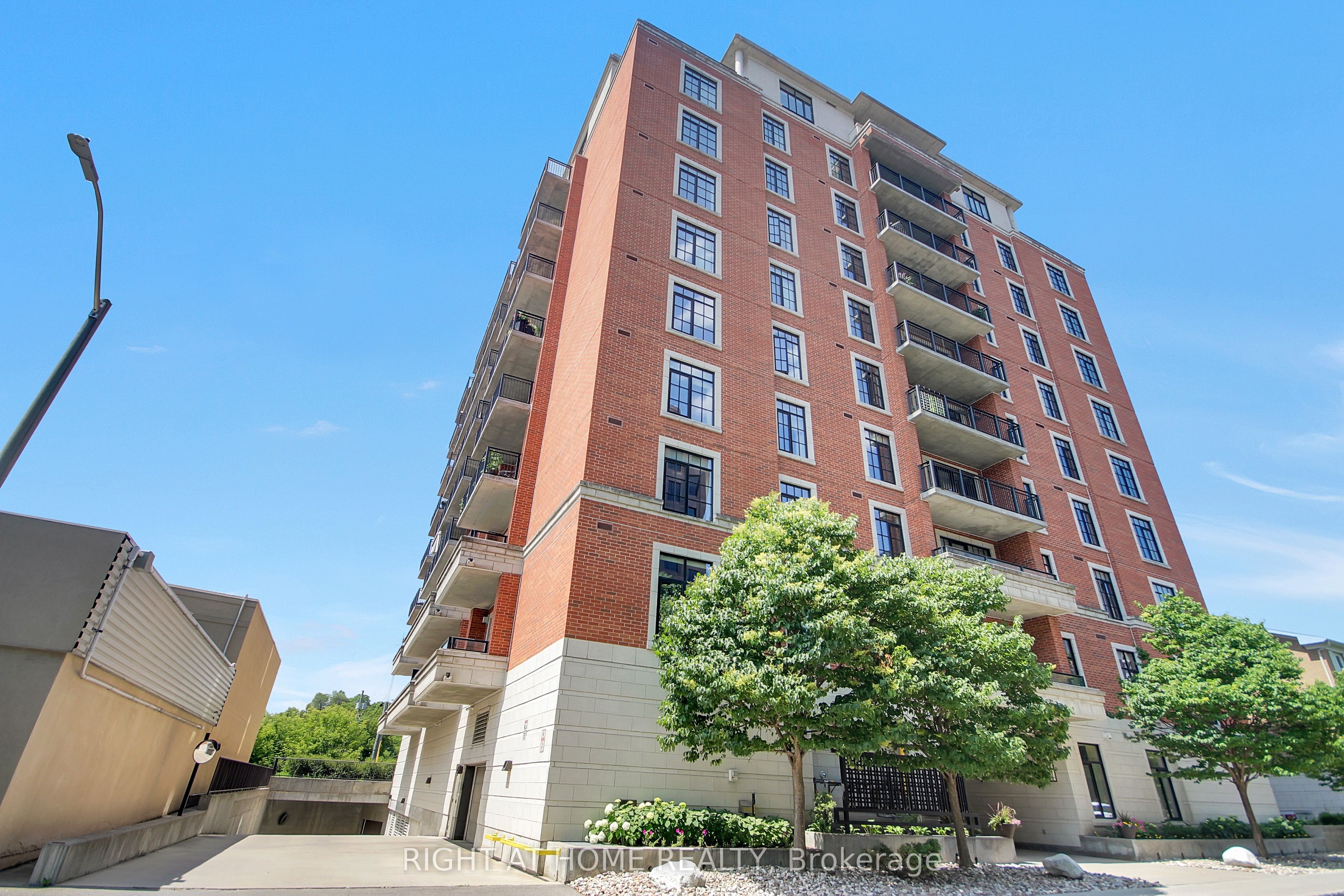 330 Loretta Avenue S 810, Dows Lake - Civic Hospital and Area, ON K1S 4E8 photo 4