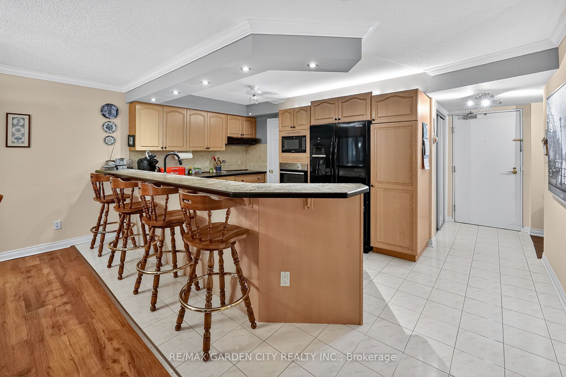 70 Main Street 201, St. Catharines, ON L2N 4T9 photo 4