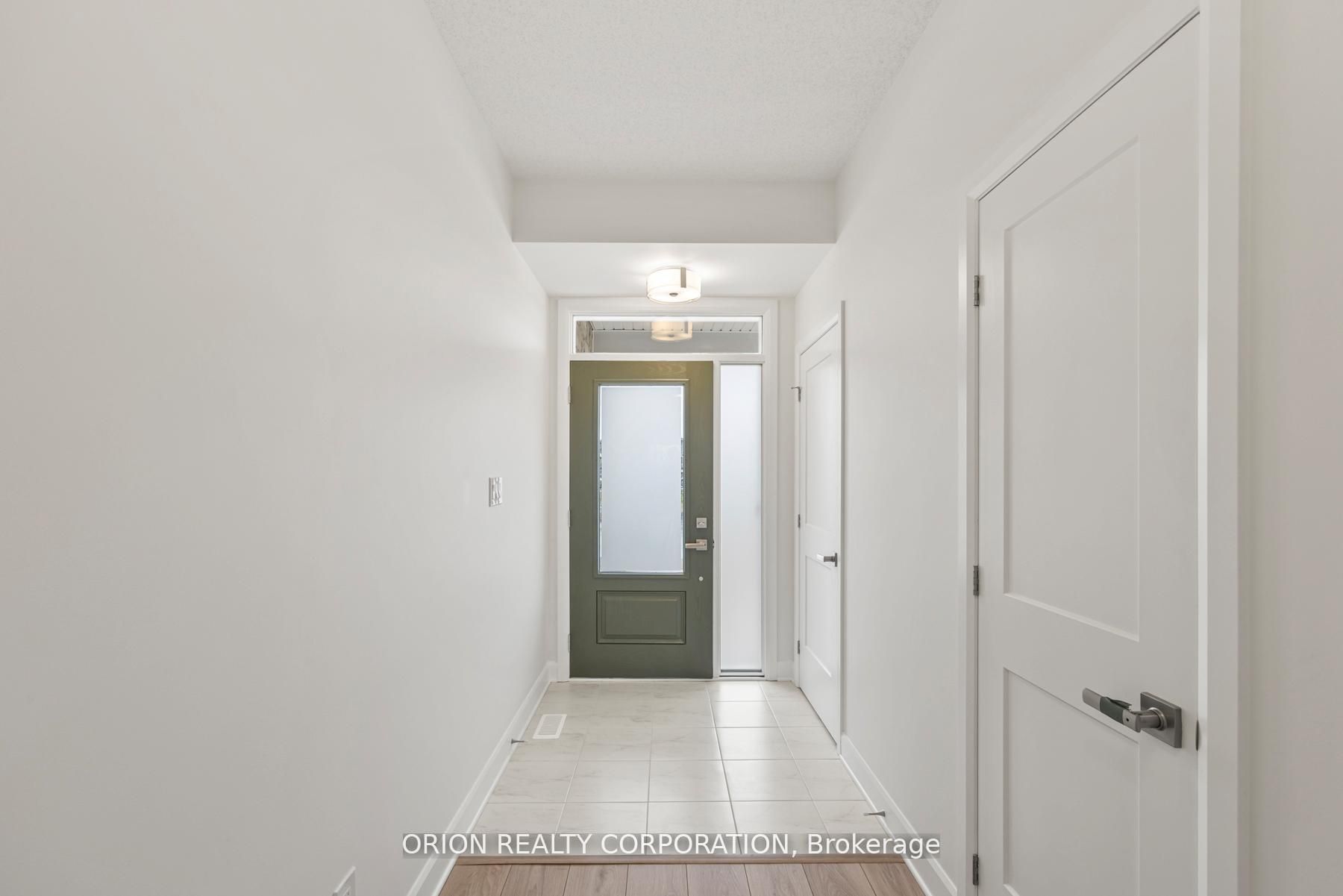 418 Buckthorn Drive, Kingston, ON K7P 0V6 photo 2