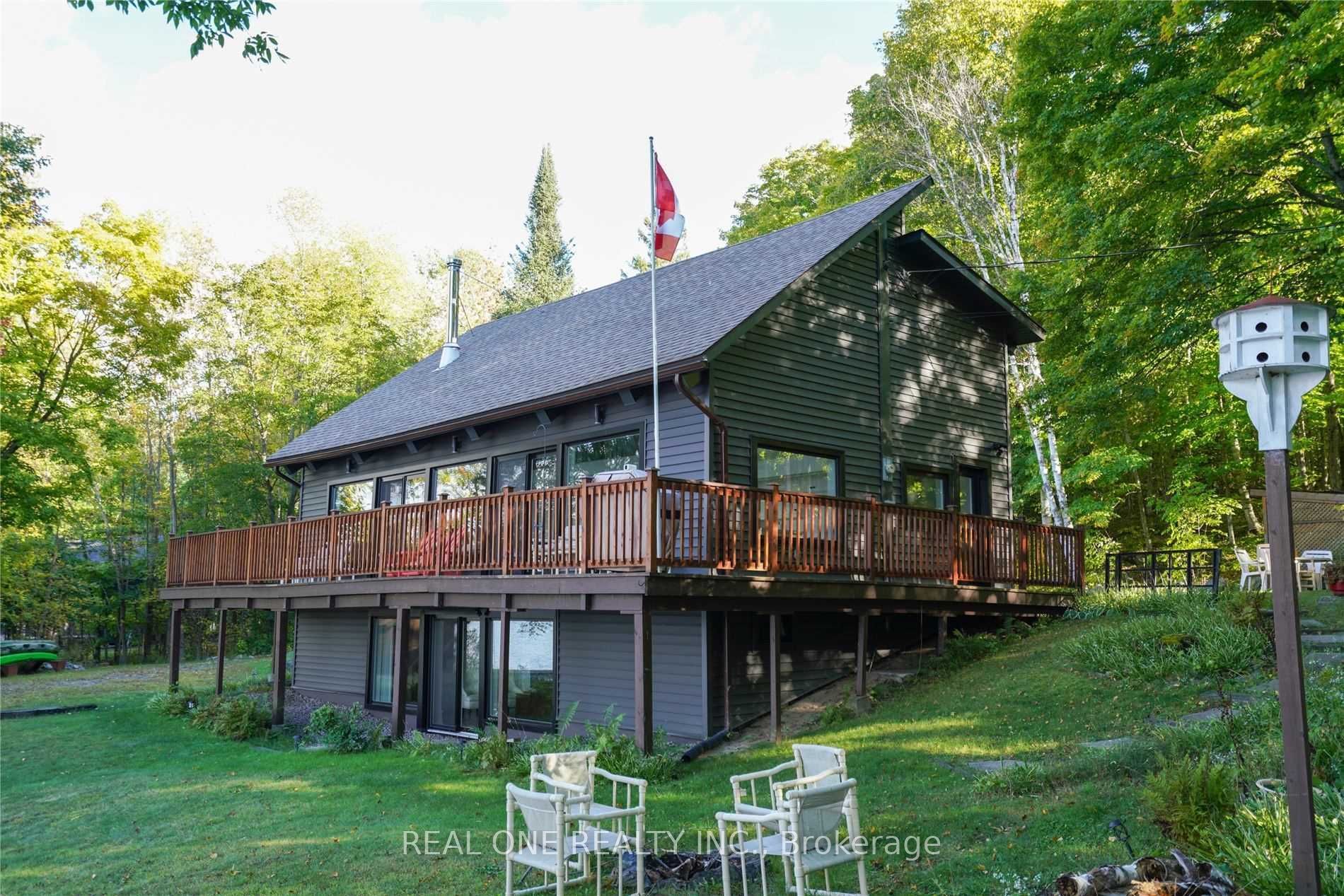 1 Muskoka Estates Road, Muskoka Lakes, ON P0B 1J0 photo 2